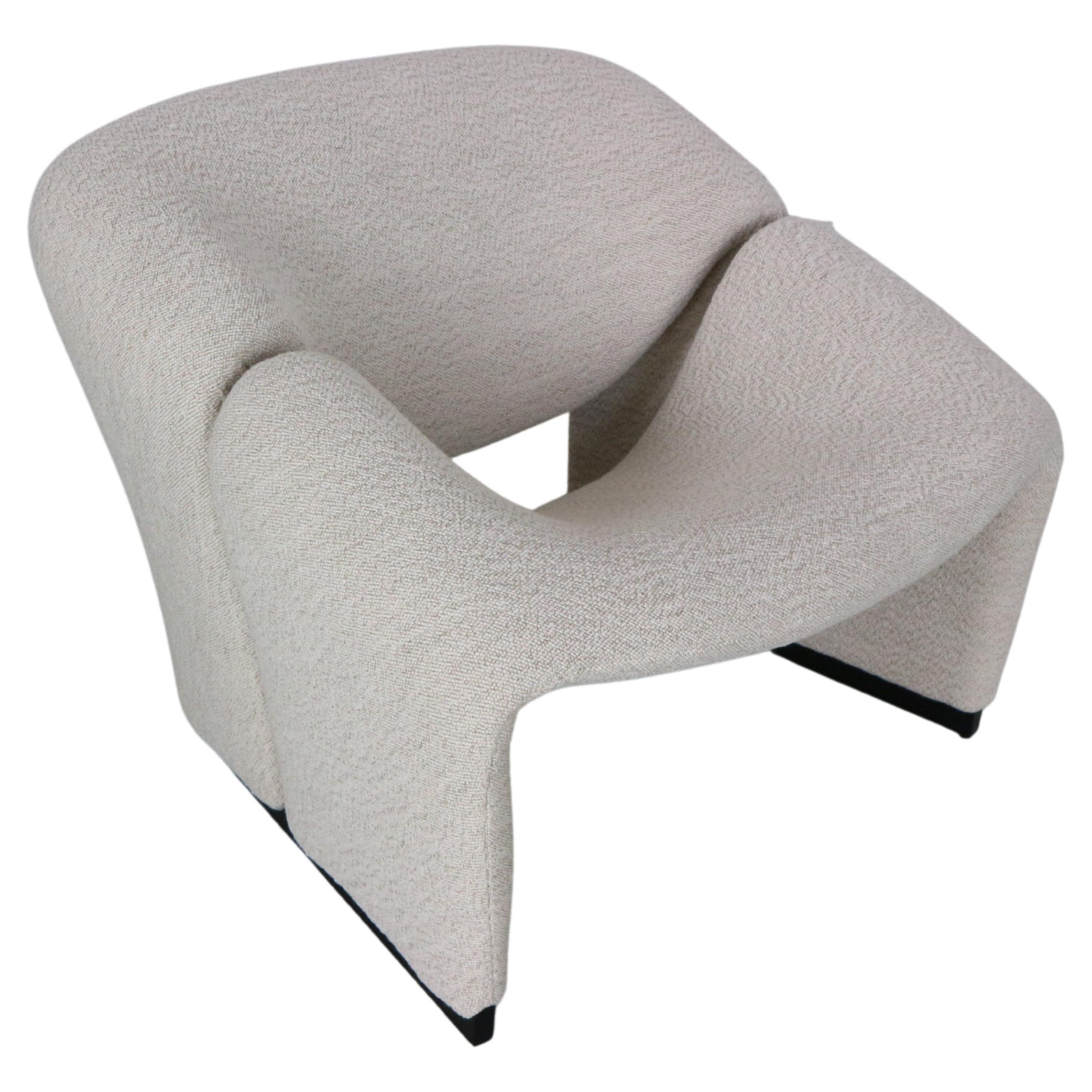 Pierre Paulin 1st Edition F580 Groovy Armchair for Artifort, New Upholstery