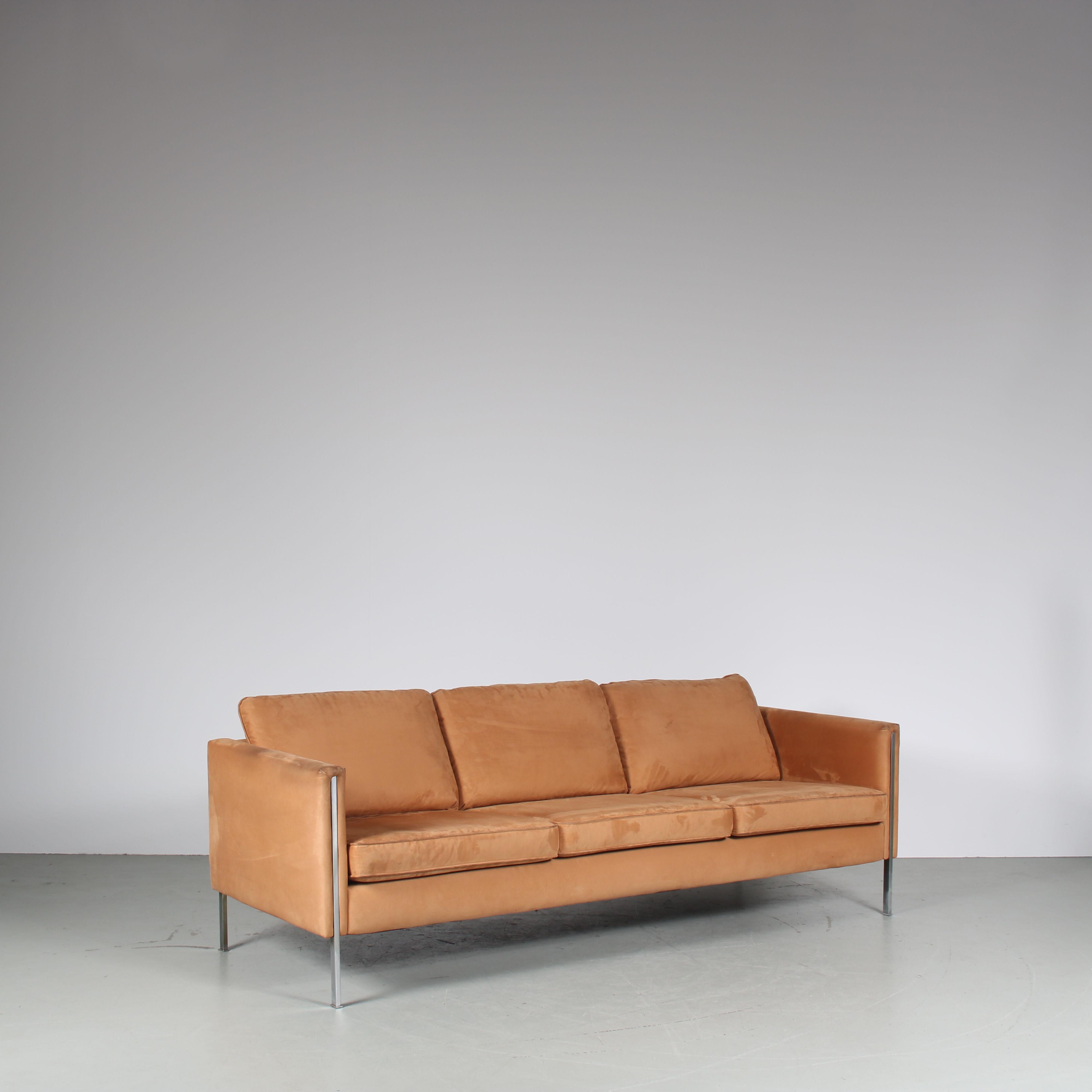 Dutch Pierre Paulin “442/3” Sofa for Artifort, Netherlands 1960