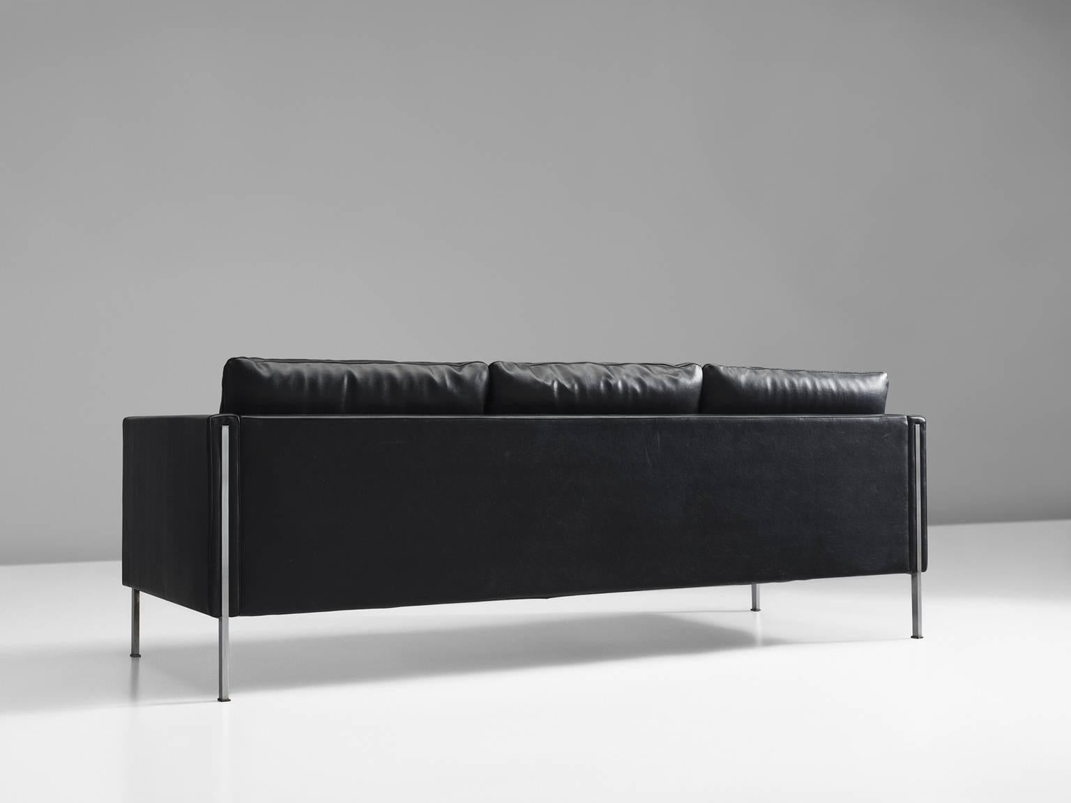 paulin couch