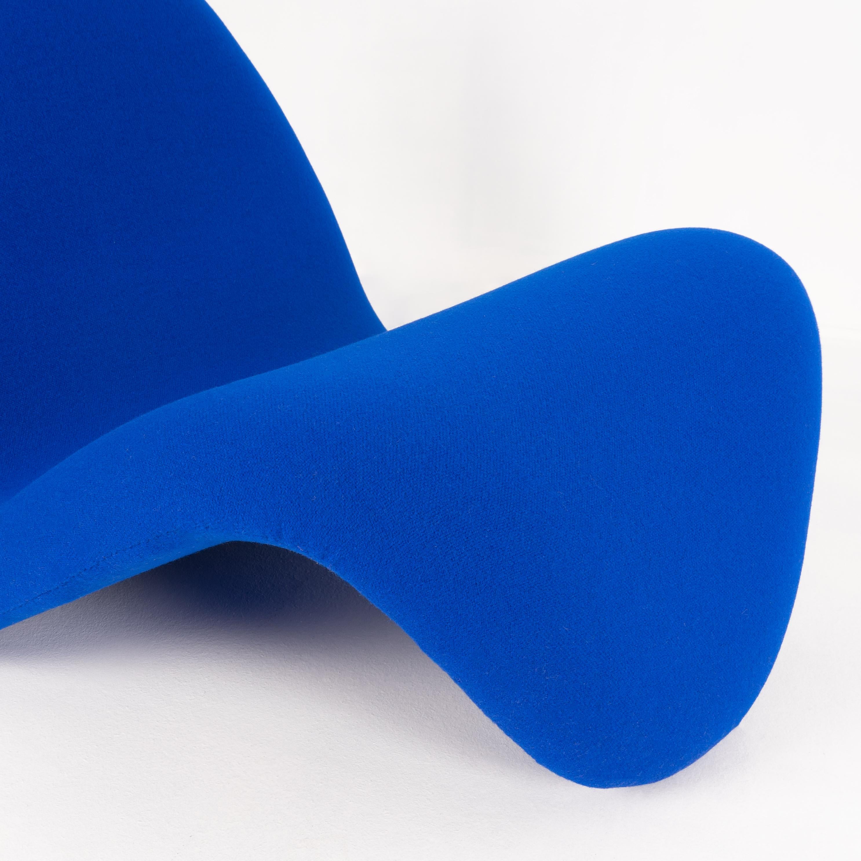 Pierre Paulin, 557 o Tongue Chair, Artifort, 1967, colore a libera scelta in vendita 2