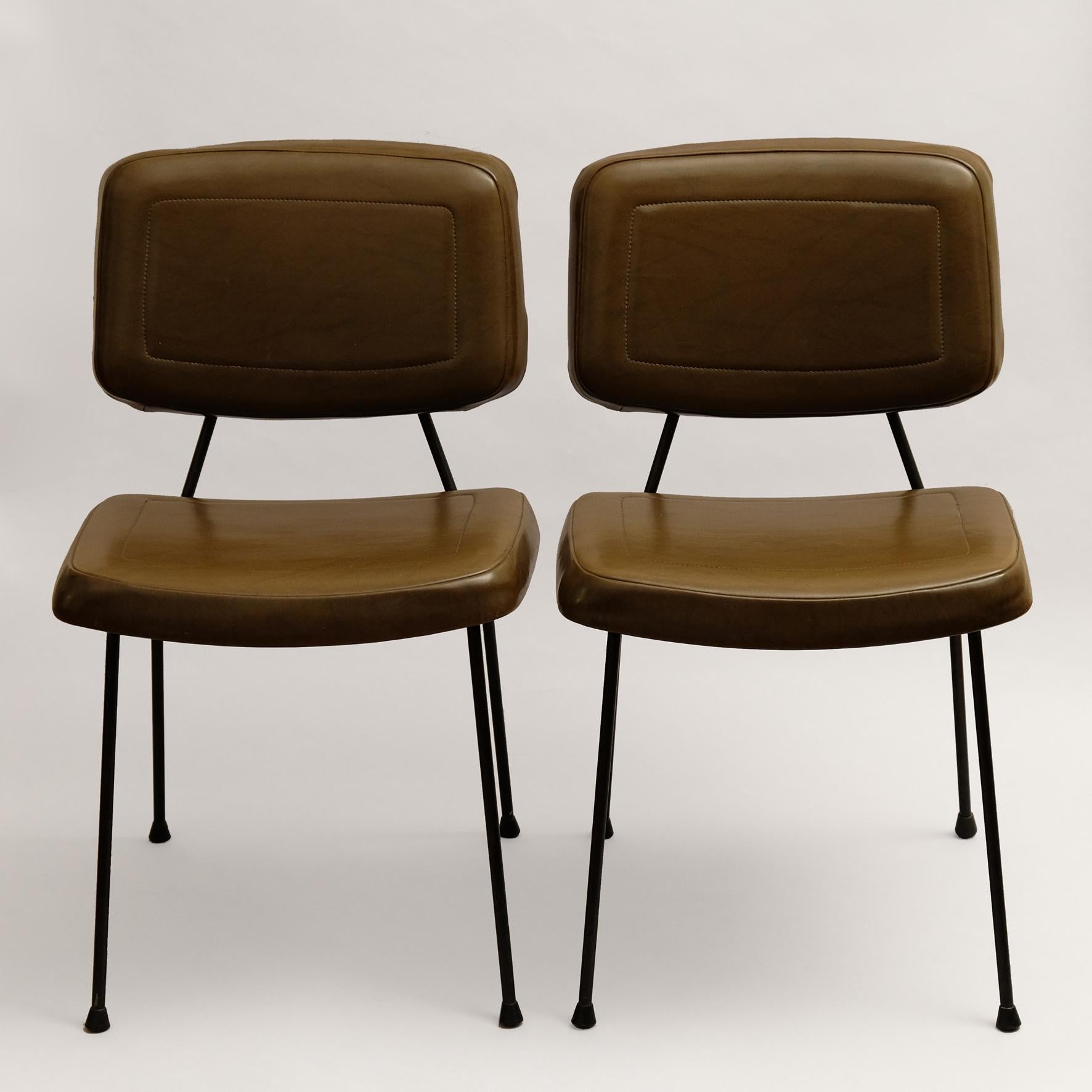 A pair of chairs, model CM 196, with a black lacquered steel tube structure, the rectangular back and seat covered with dark green skaï,
circa 1960.
Edited by Thonet, France.

Literature
Catherine Geel, Pierre Paulin, Designer, Archibooks,