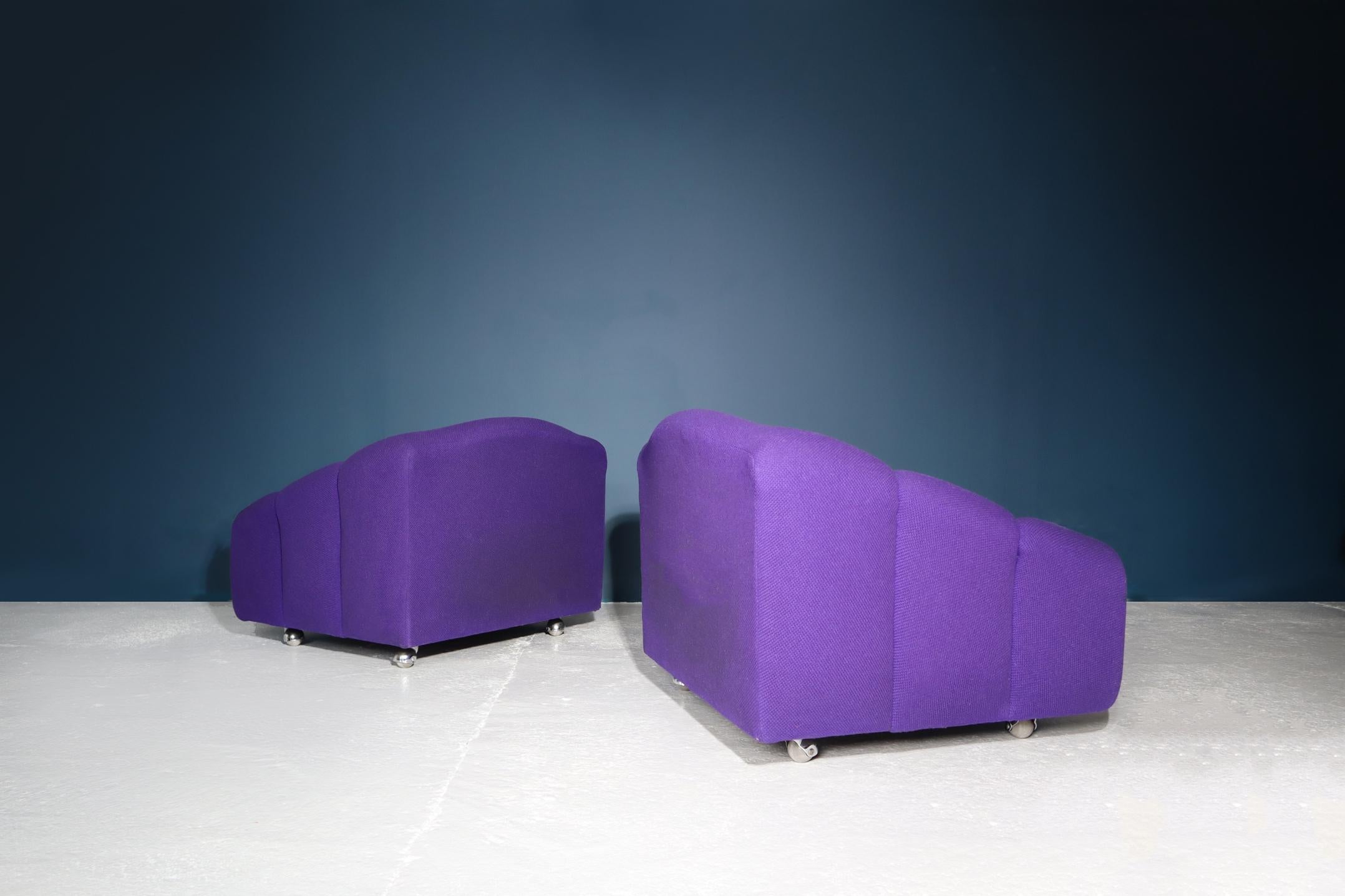 Pierre Paulin ABCD Set of Two Armchairs for Artifort, 1960 In Good Condition For Sale In Ongar, GB