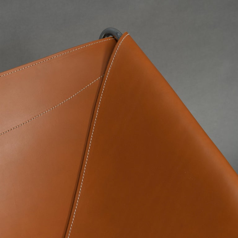 Pierre Paulin AP-14 'Anneau' Butterfly Chair with New Saddle Leather ...