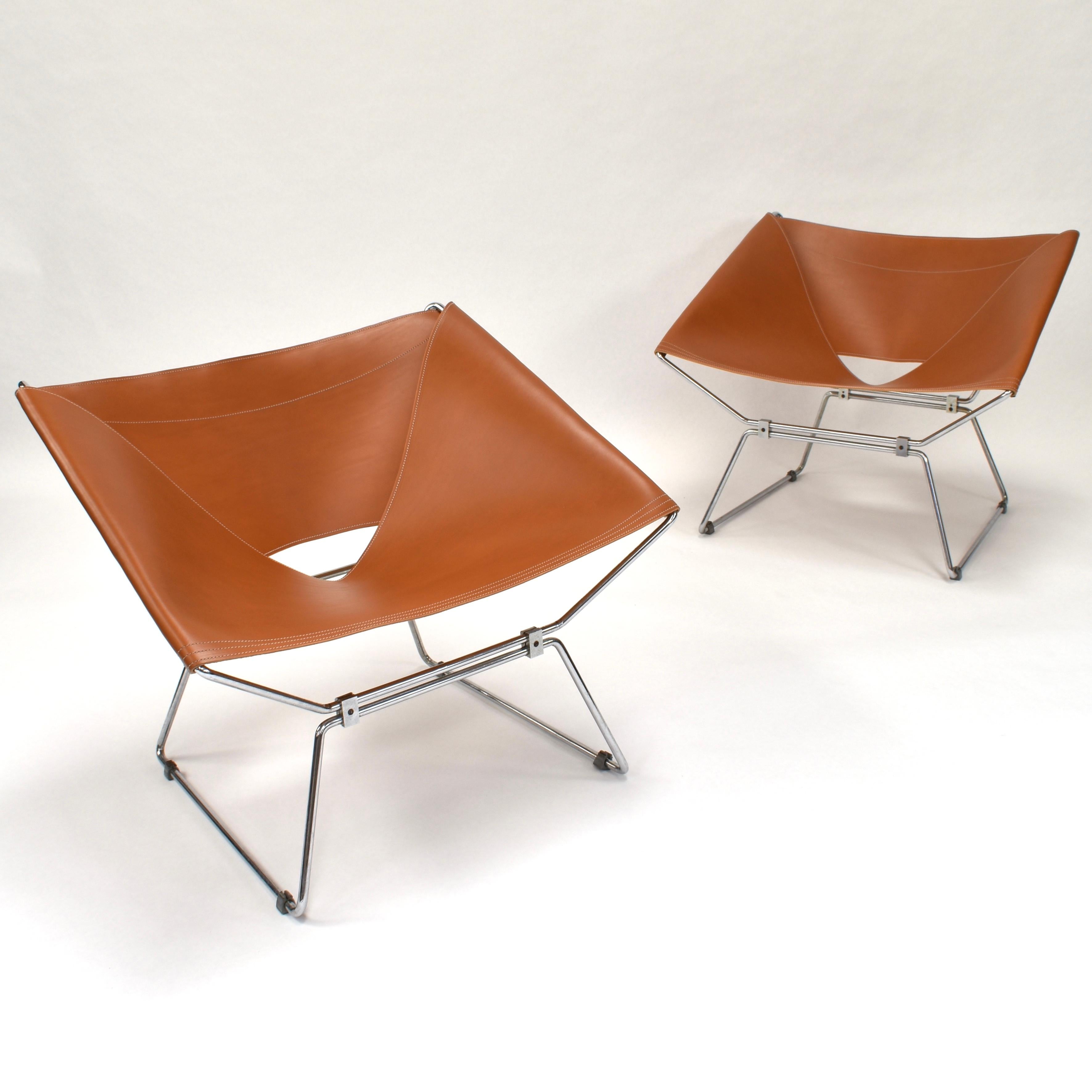 One chair available.
Very rare AP-14 butterfly chair designed by Pierre Paulin for A. Polak in 1955. The chairs are also known as ‘Anneau’ chairs.
The chair has beautiful new saddle leather made with extreme high quality