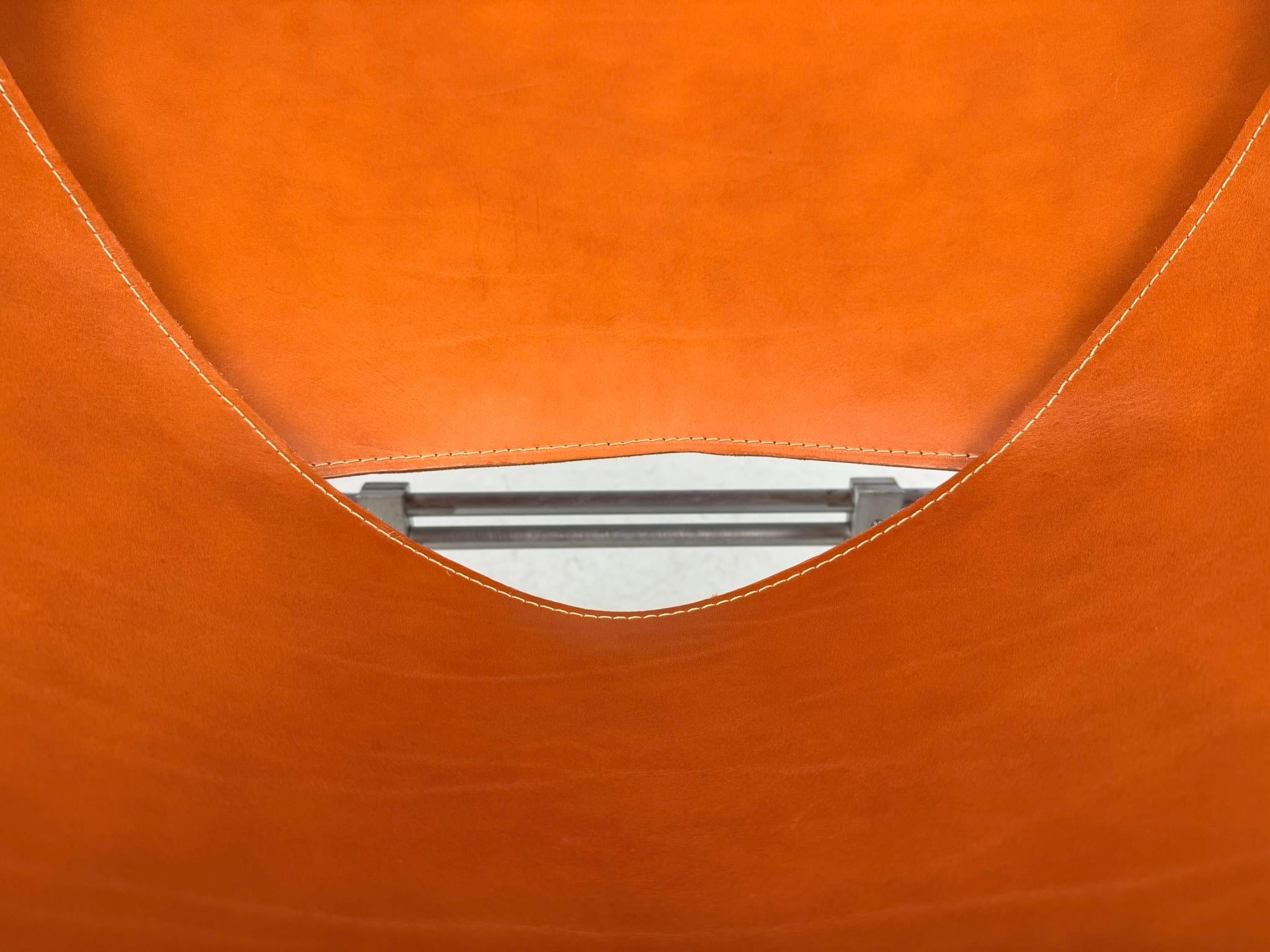 Pierre Paulin AP-14 cognacfarbener Ledersessel für A. Polak, 1955 im Angebot 7