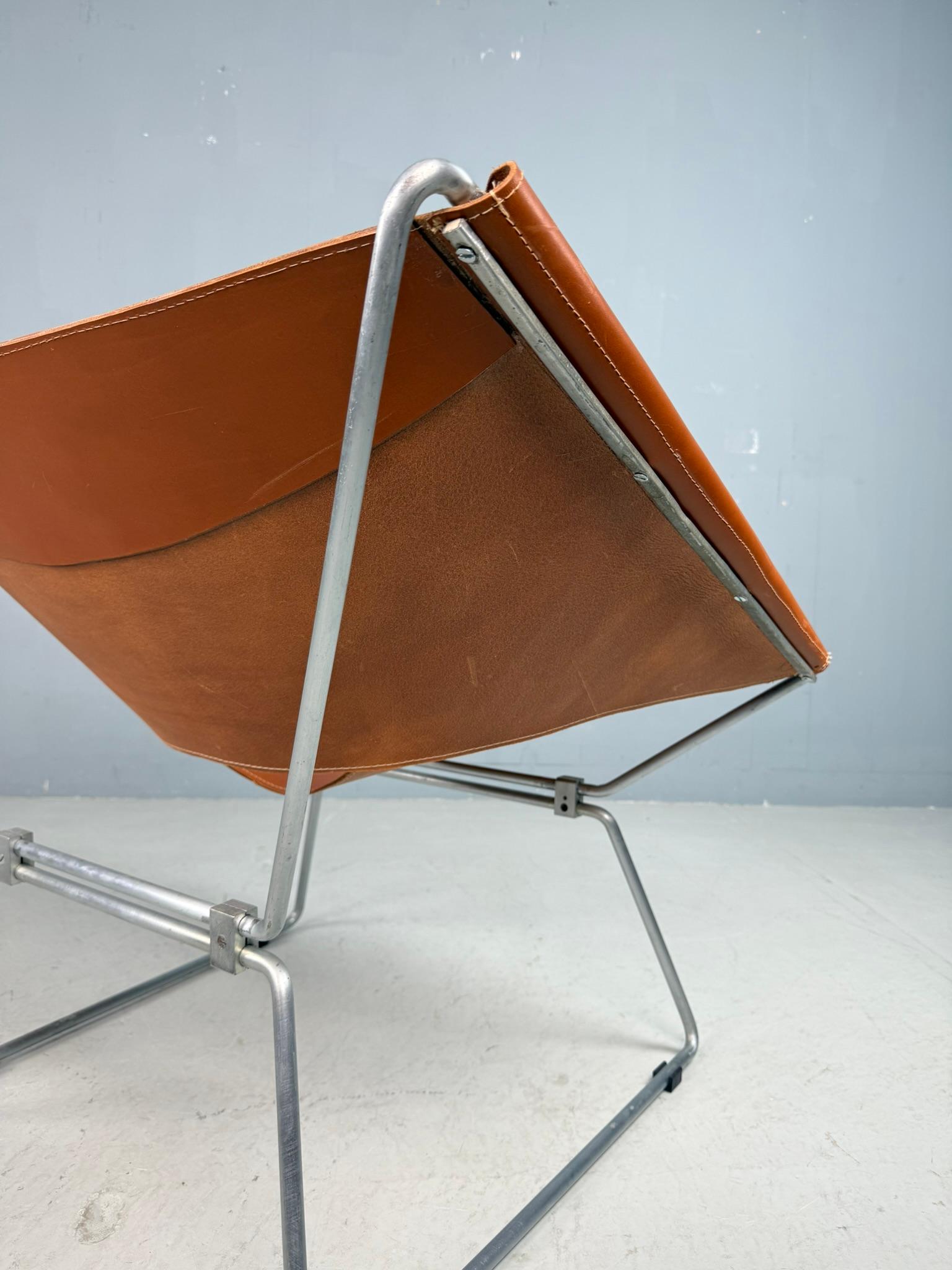 Pierre Paulin AP-14 cognacfarbener Ledersessel für A. Polak, 1955 im Angebot 8