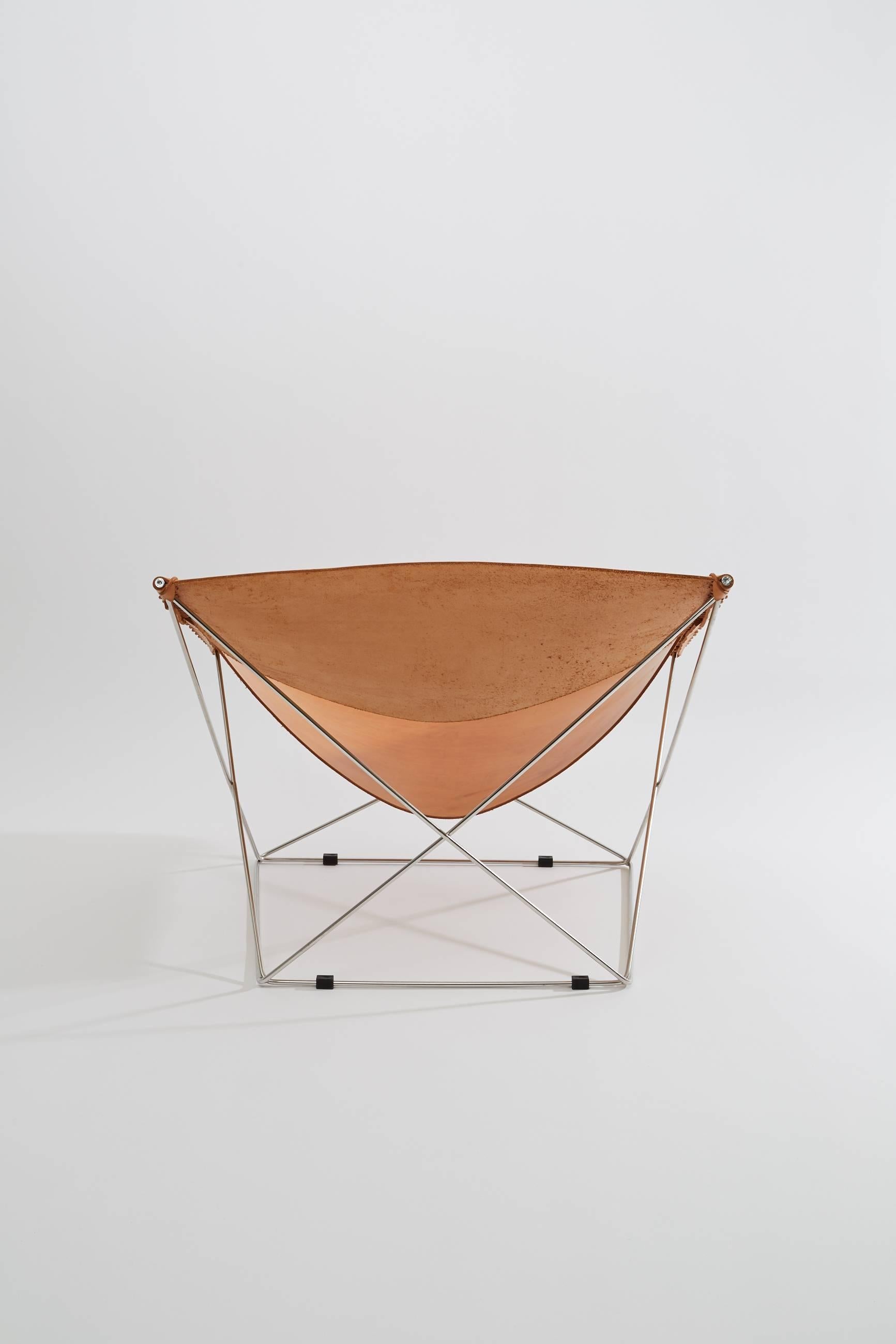 Dutch Pierre Paulin Artifort Butterfly Lounge Chair in Natural Leather and Chrome For Sale