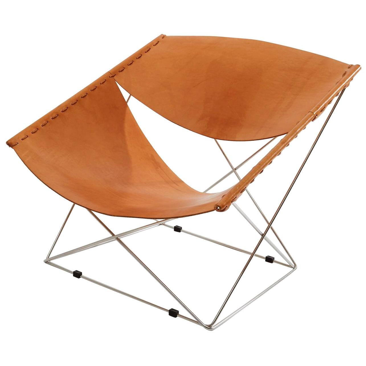 Pierre Paulin Artifort Butterfly Lounge Chair in Natural Leather and Chrome For Sale