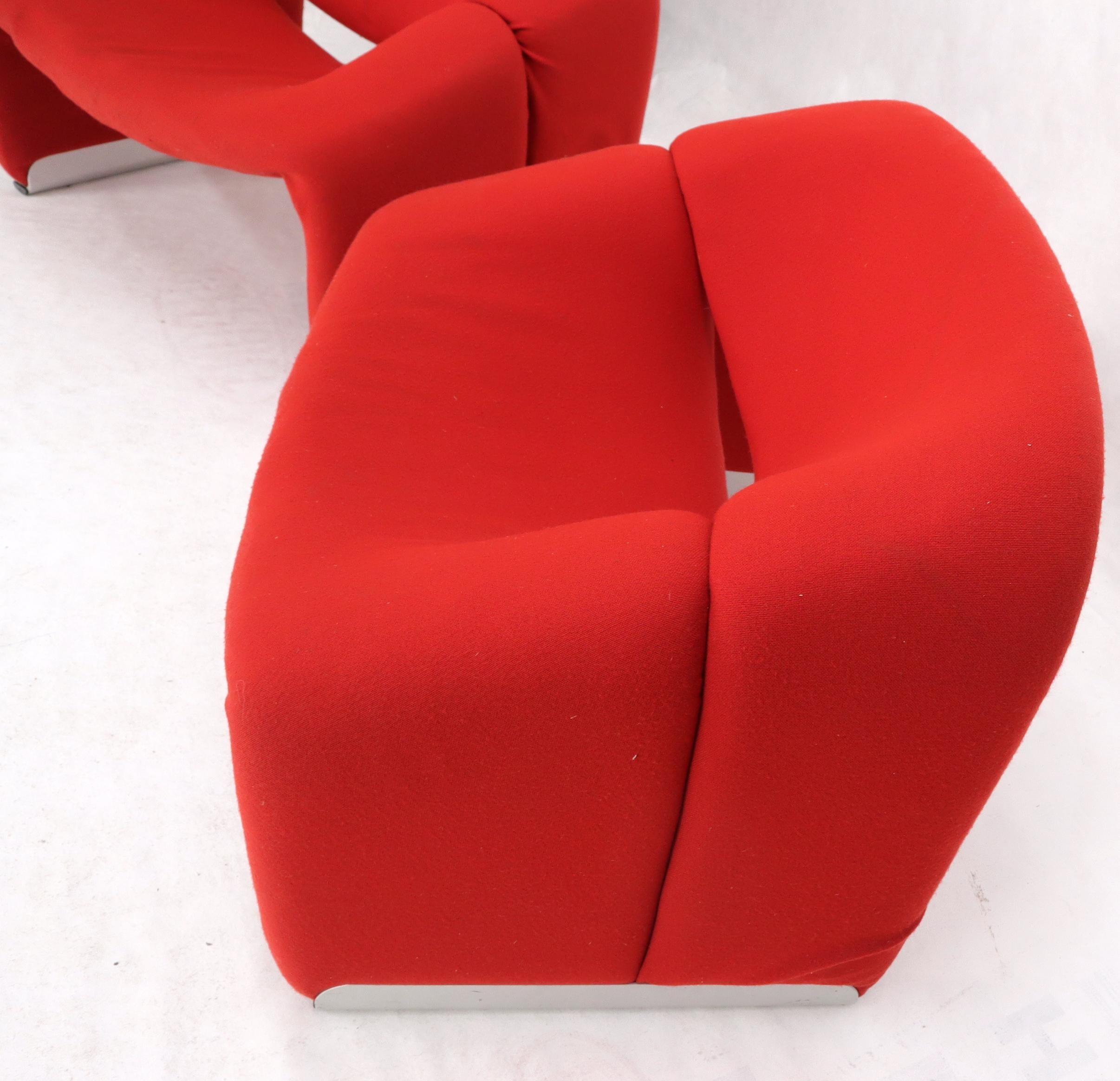 Mid-Century Modern Pierre Paulin Artifort Pair of 'Groovy' Lounge Chairs in Red Wool Upholstery