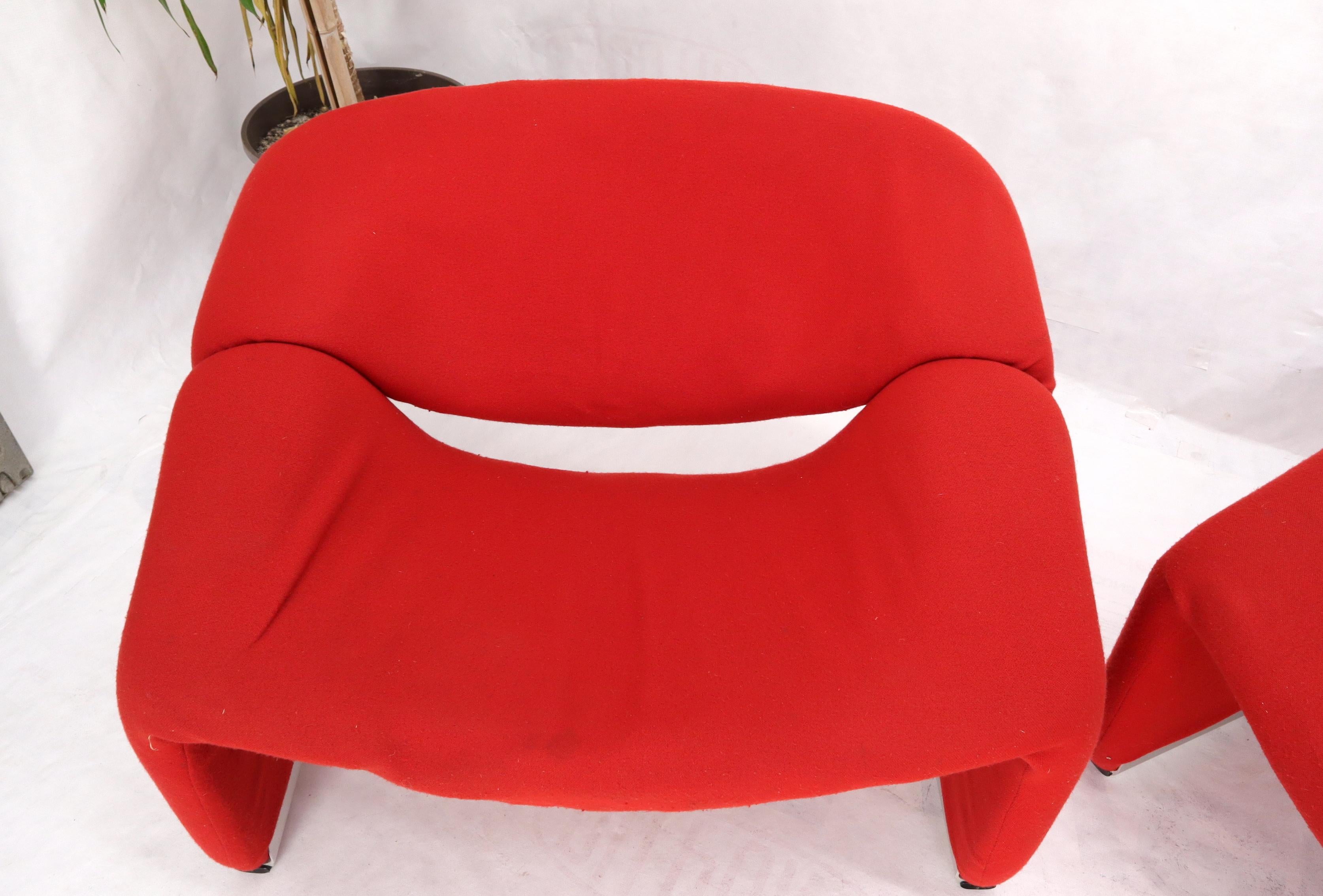 20th Century Pierre Paulin Artifort Pair of 'Groovy' Lounge Chairs in Red Wool Upholstery