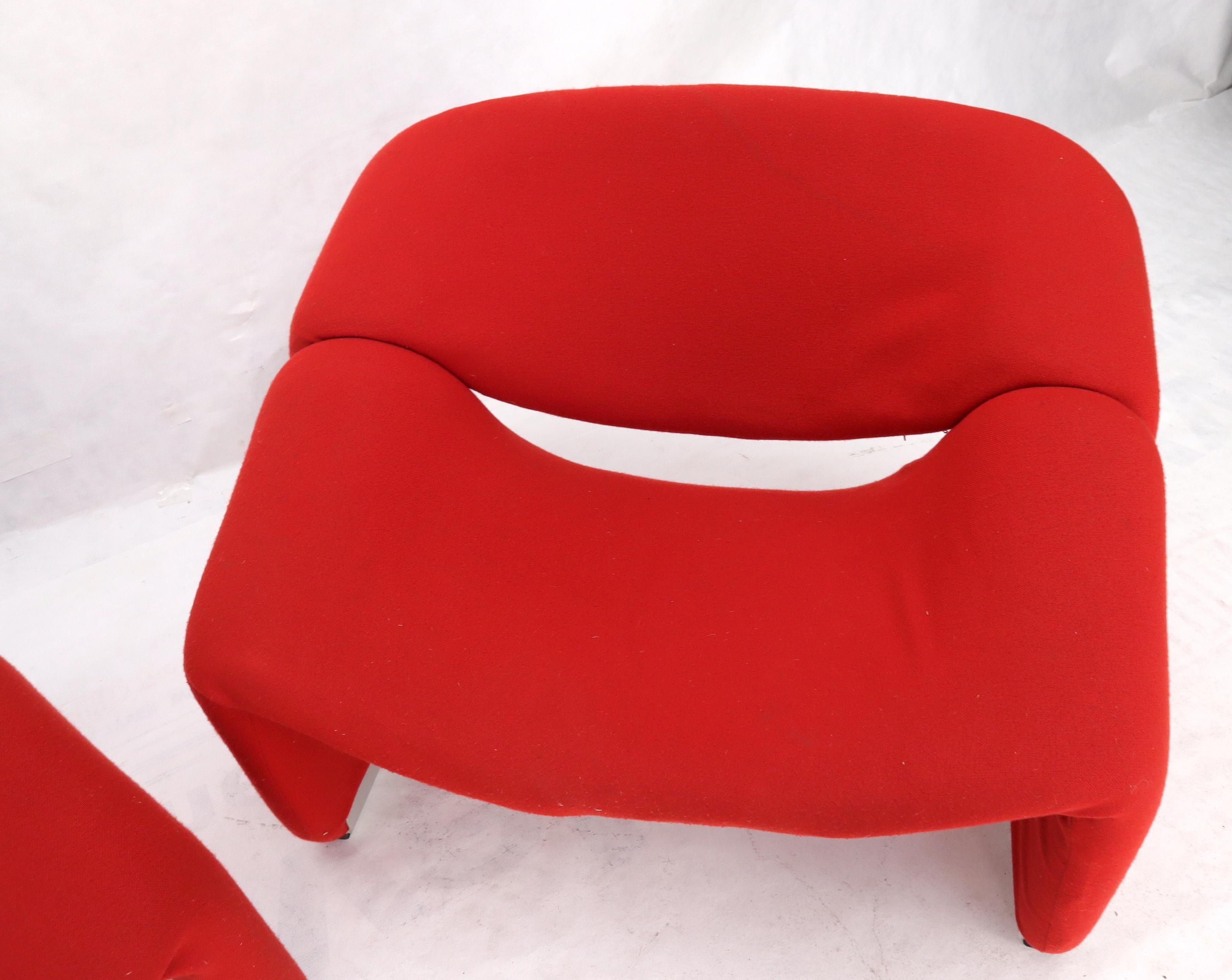 Aluminum Pierre Paulin Artifort Pair of 'Groovy' Lounge Chairs in Red Wool Upholstery