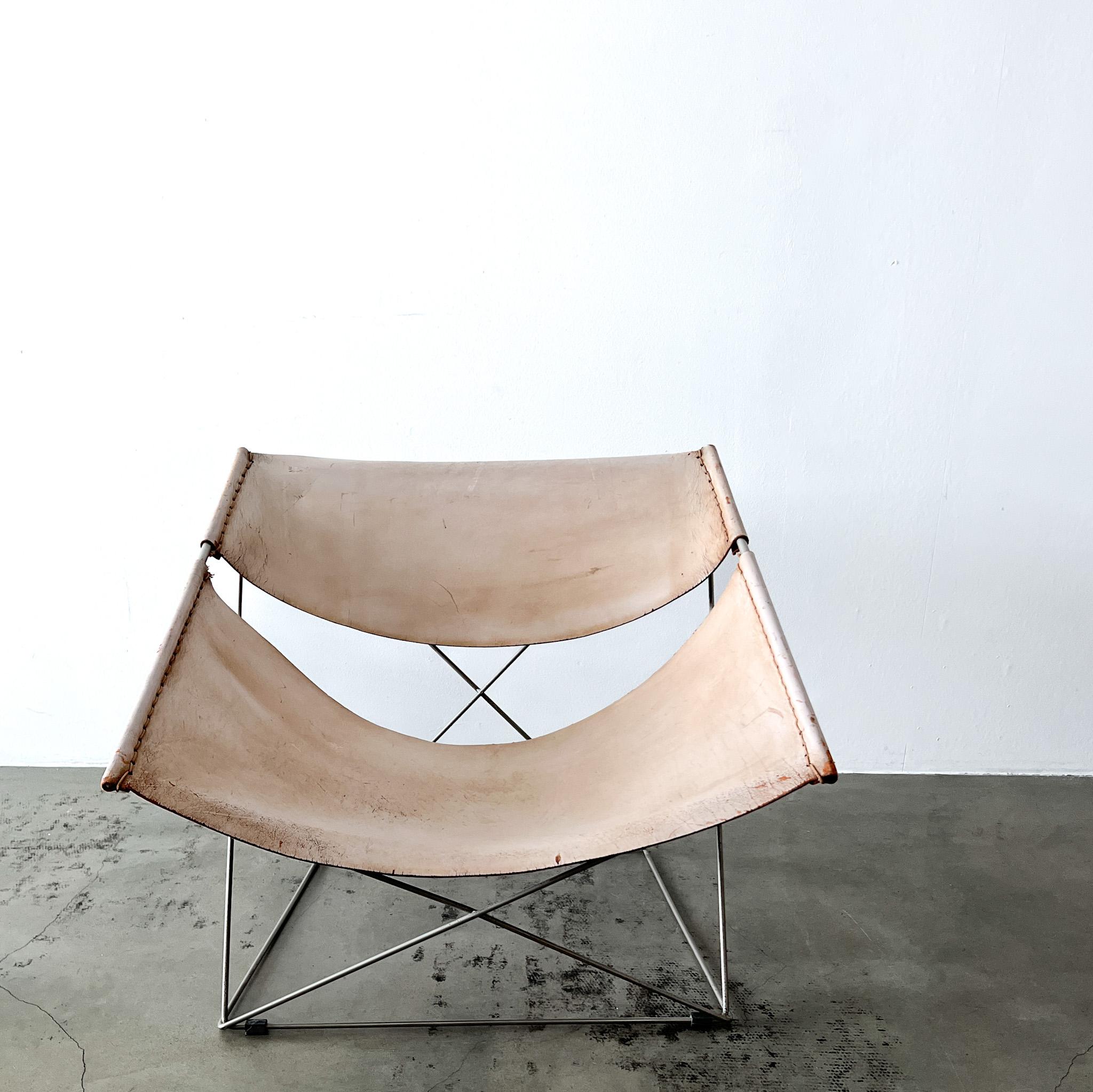Mid-Century Modern Pierre Paulin Butterfly F675 lounge chair Artifort 1960s, 1st ed., rare patina
