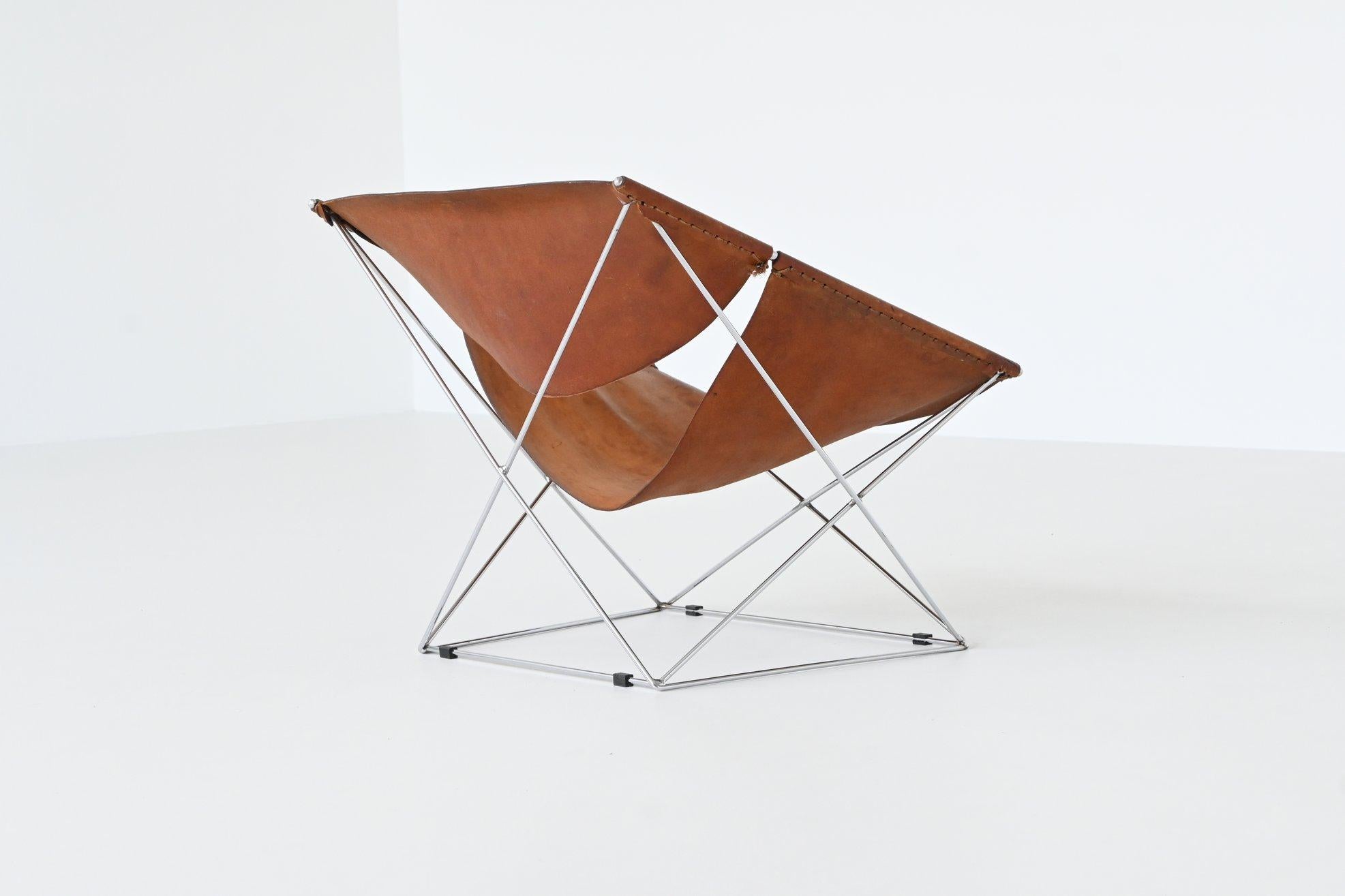 Pierre Paulin Butterfly model F675 lounge chair Artifort The Netherlands 1963 In Good Condition In Etten-Leur, NL
