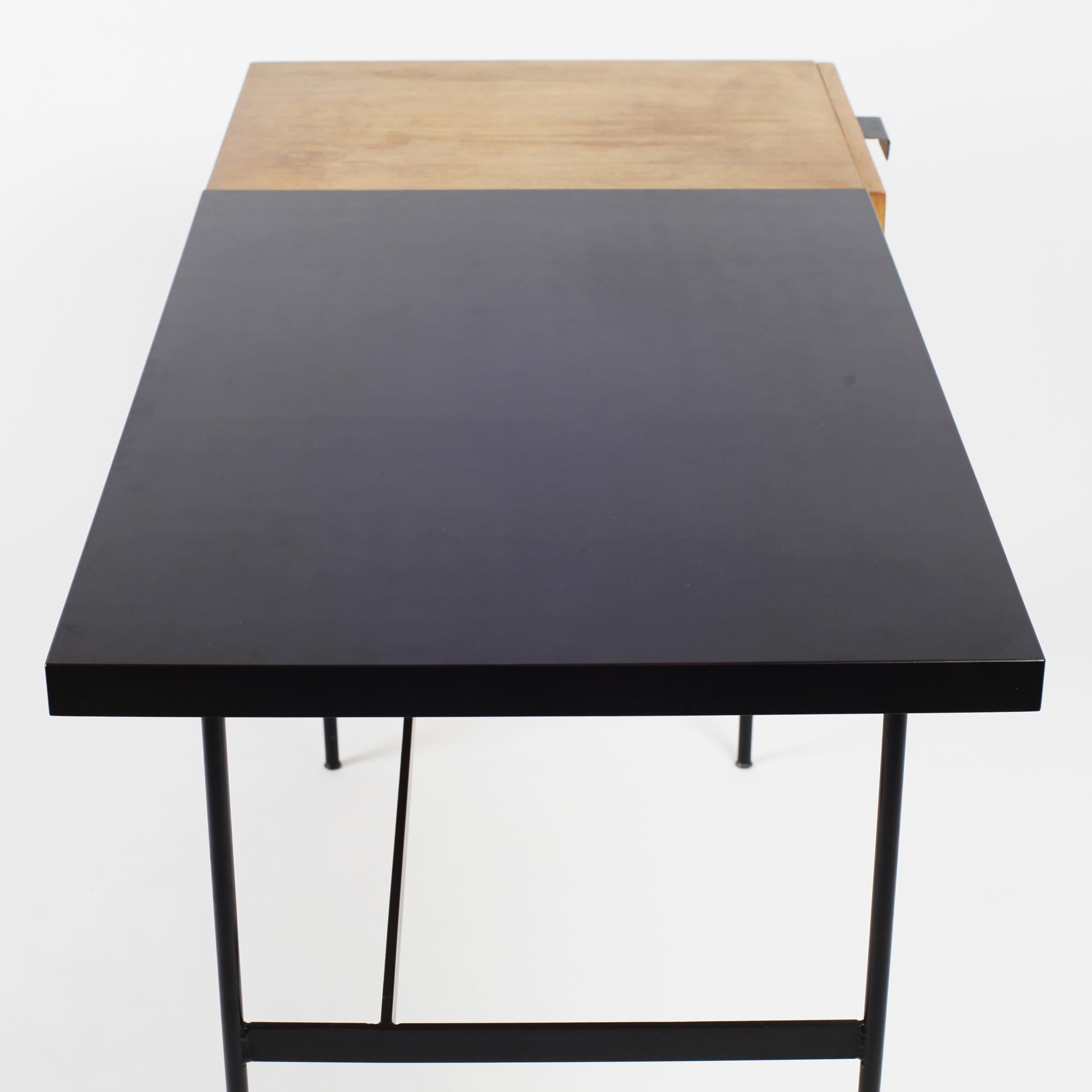 Mid-20th Century Pierre Paulin CM 141 Desk for Thonet, France, 1954