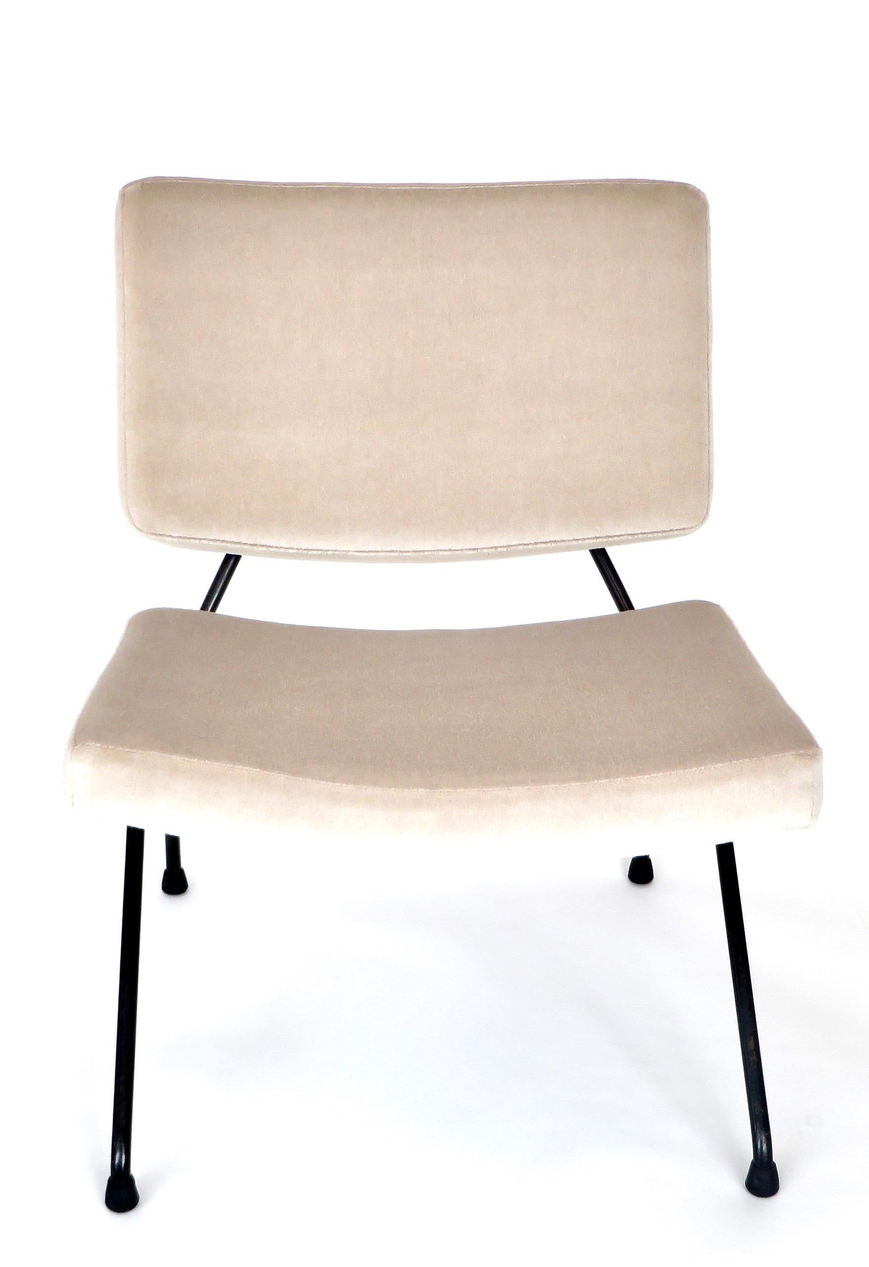 Mid-Century Modern Pierre Paulin CM190 Lounge Chair for Thonet