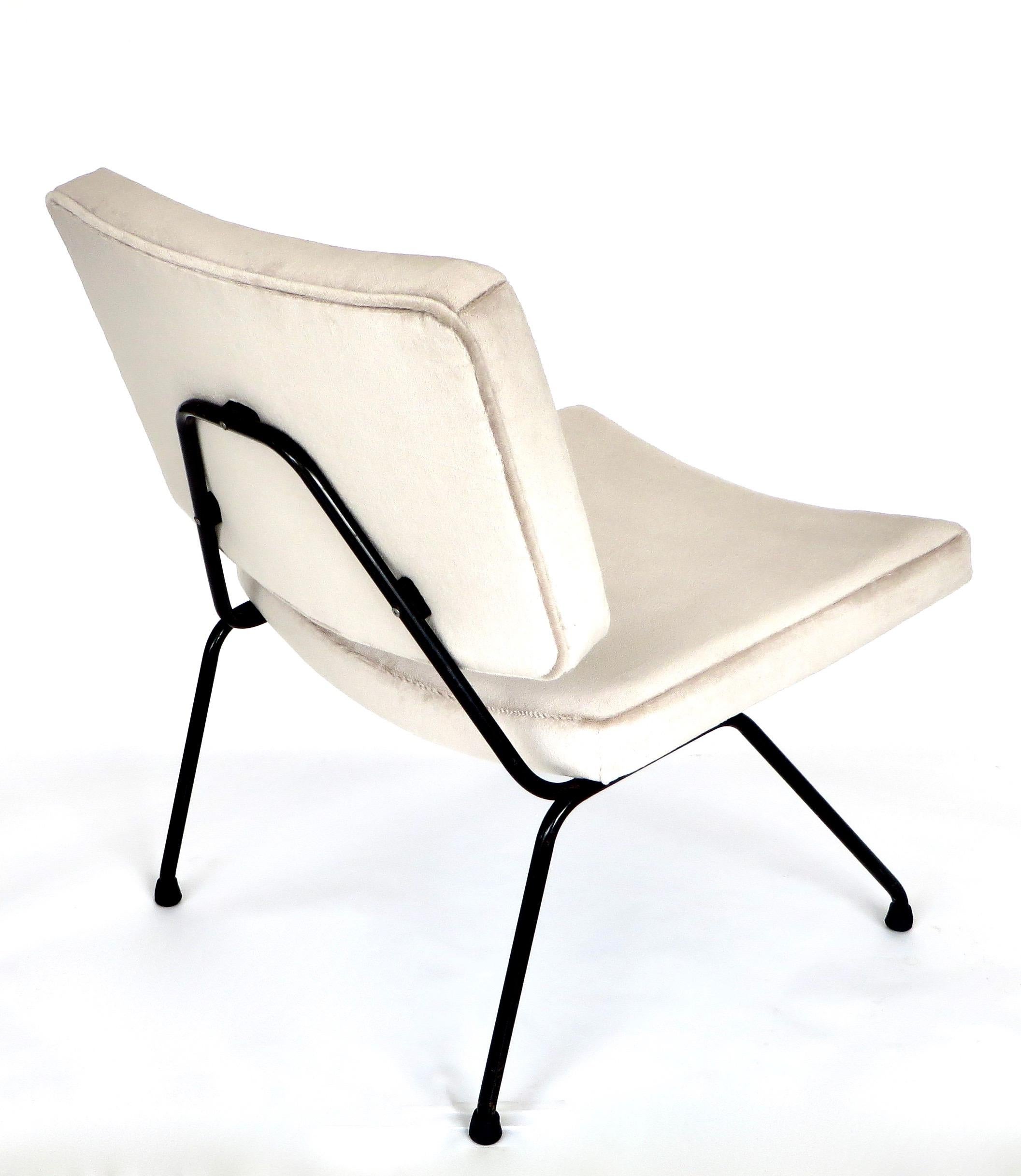 Pierre Paulin CM190 Lounge Chair for Thonet 1
