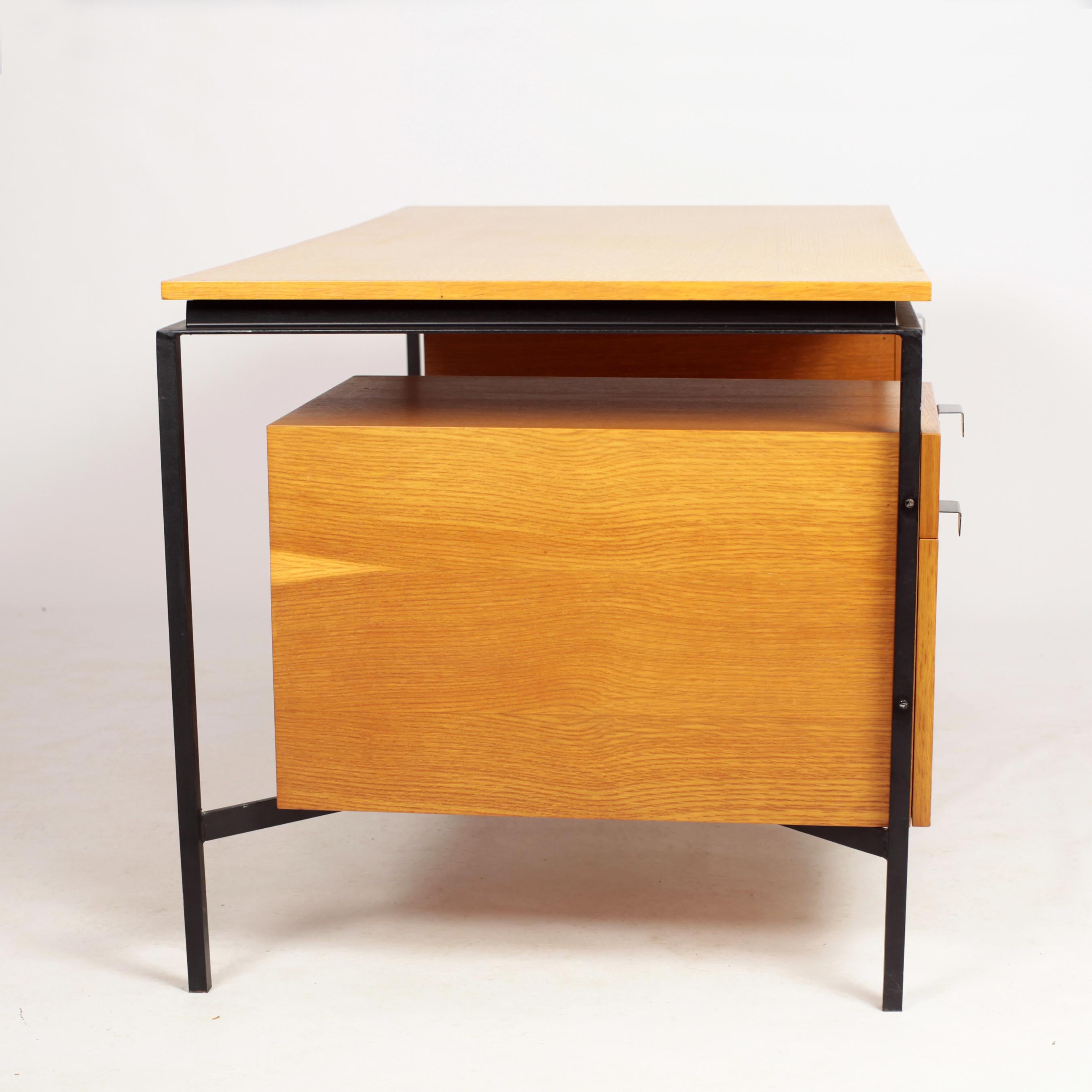 Pierre Paulin Desk CM 172 for Thonet, France, 1960s 5