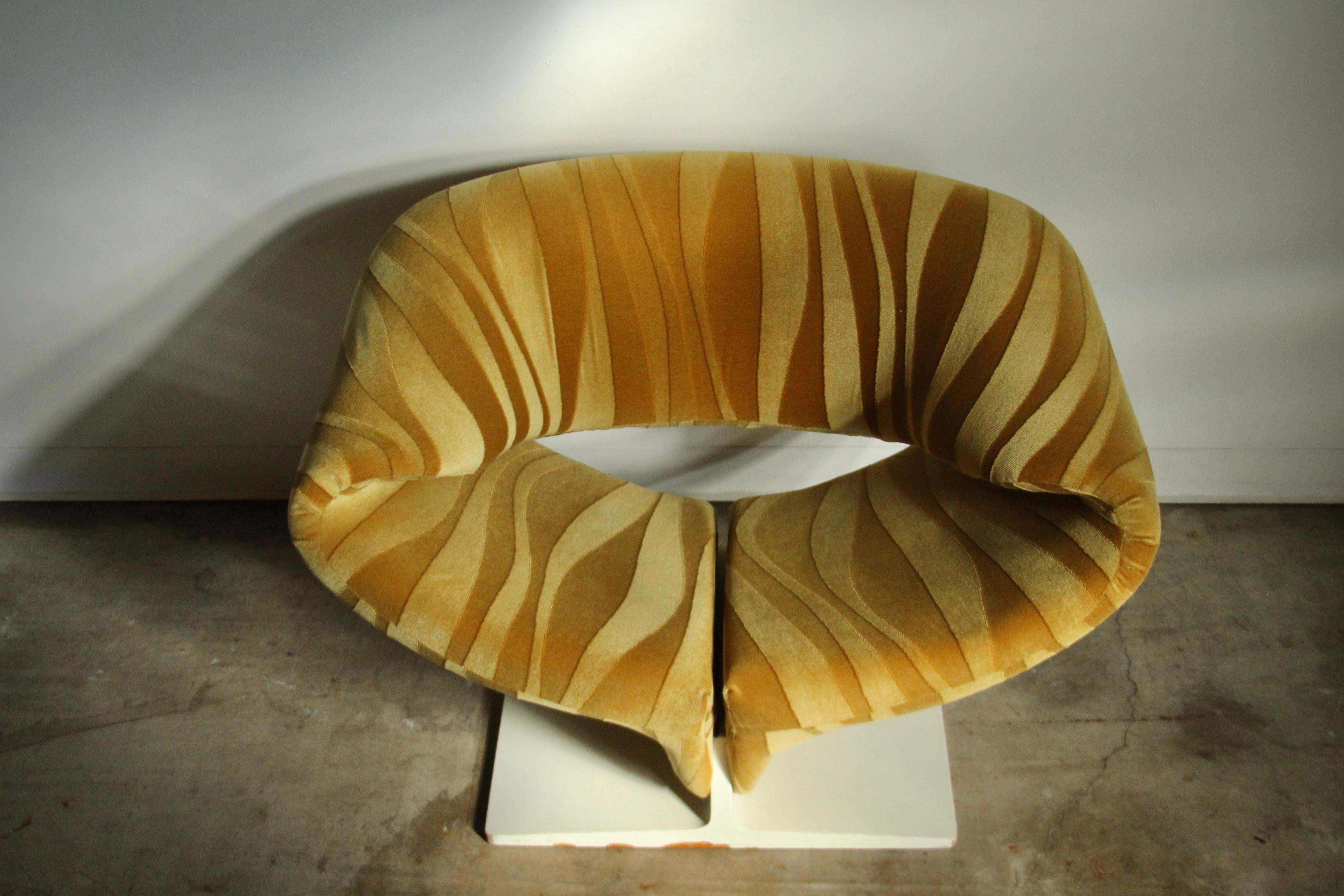 Mid-20th Century Pierre Paulin Early Production Mohair 