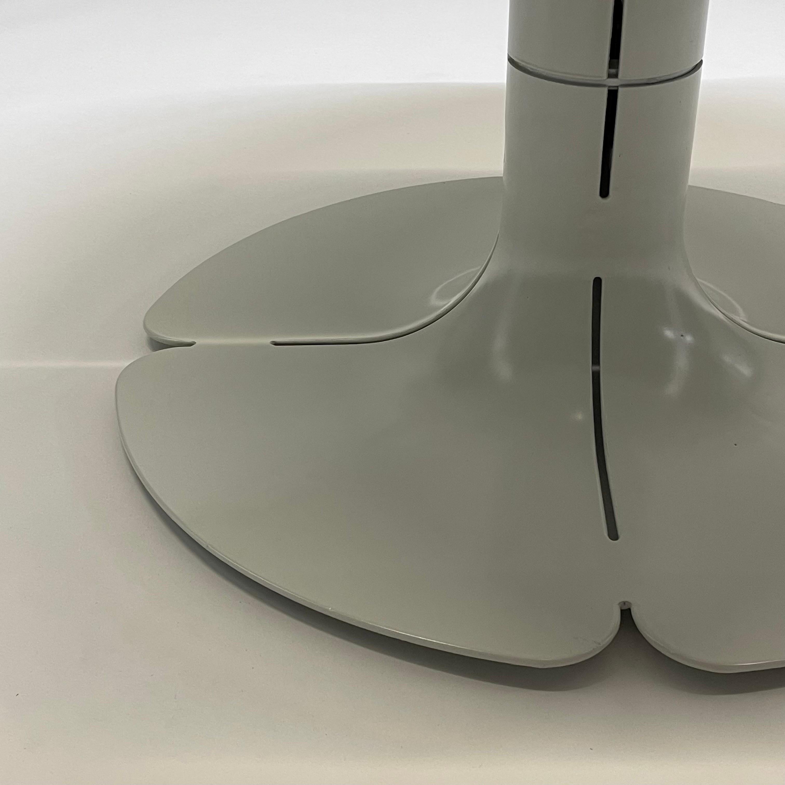 Français Pierre Paulin Élysée Table à café ou à cocktail 1, Alpha International, Circa 1971 en vente