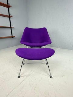 Pierre Paulin F157 "Big Oyster" Lounge Chair & Foot Stool for Artifort, 1964