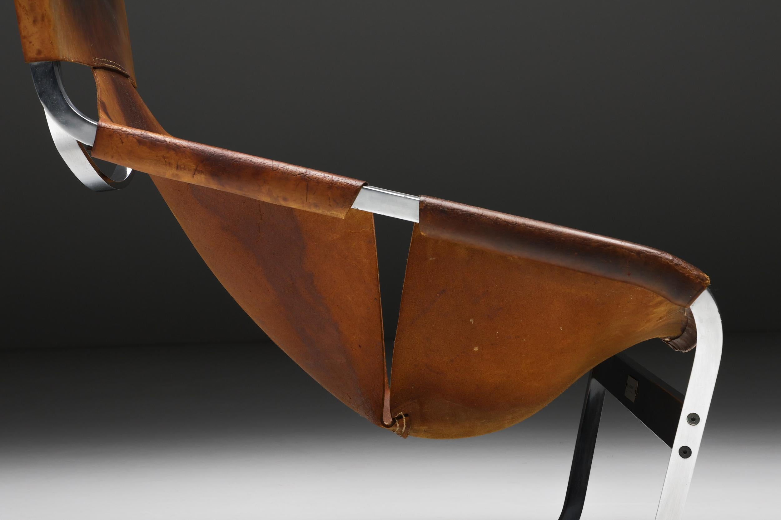 Pierre Paulin F444 Leather Lounge Chair Artifort, Holland, 1970s 4