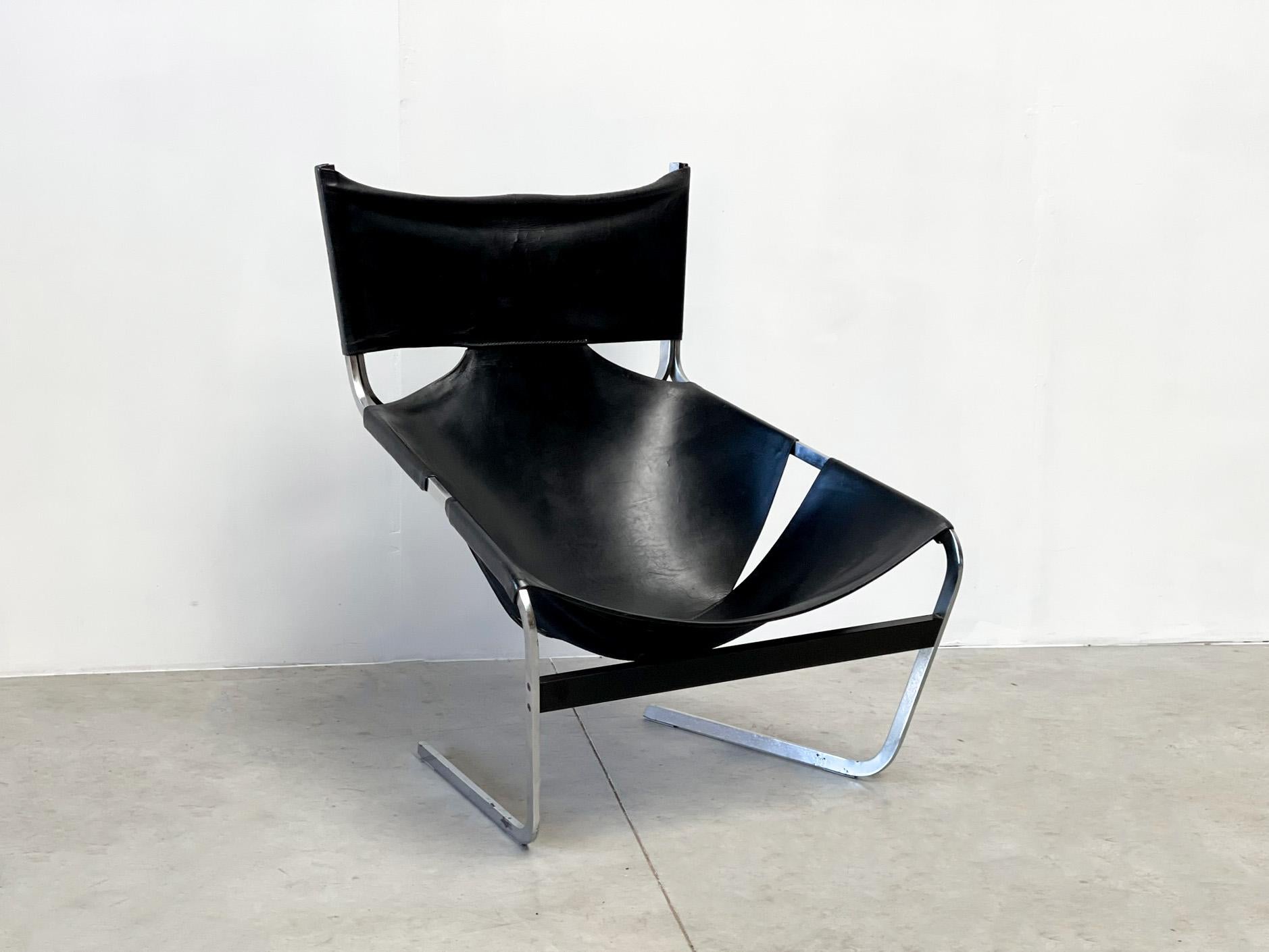 Mid-Century Modern Pierre Paulin F444 lounge chair, 1960s For Sale