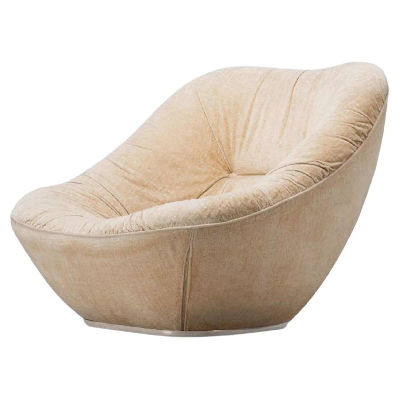 Pierre Paulin F500 lounge chair Artifort Netherlands 1975
