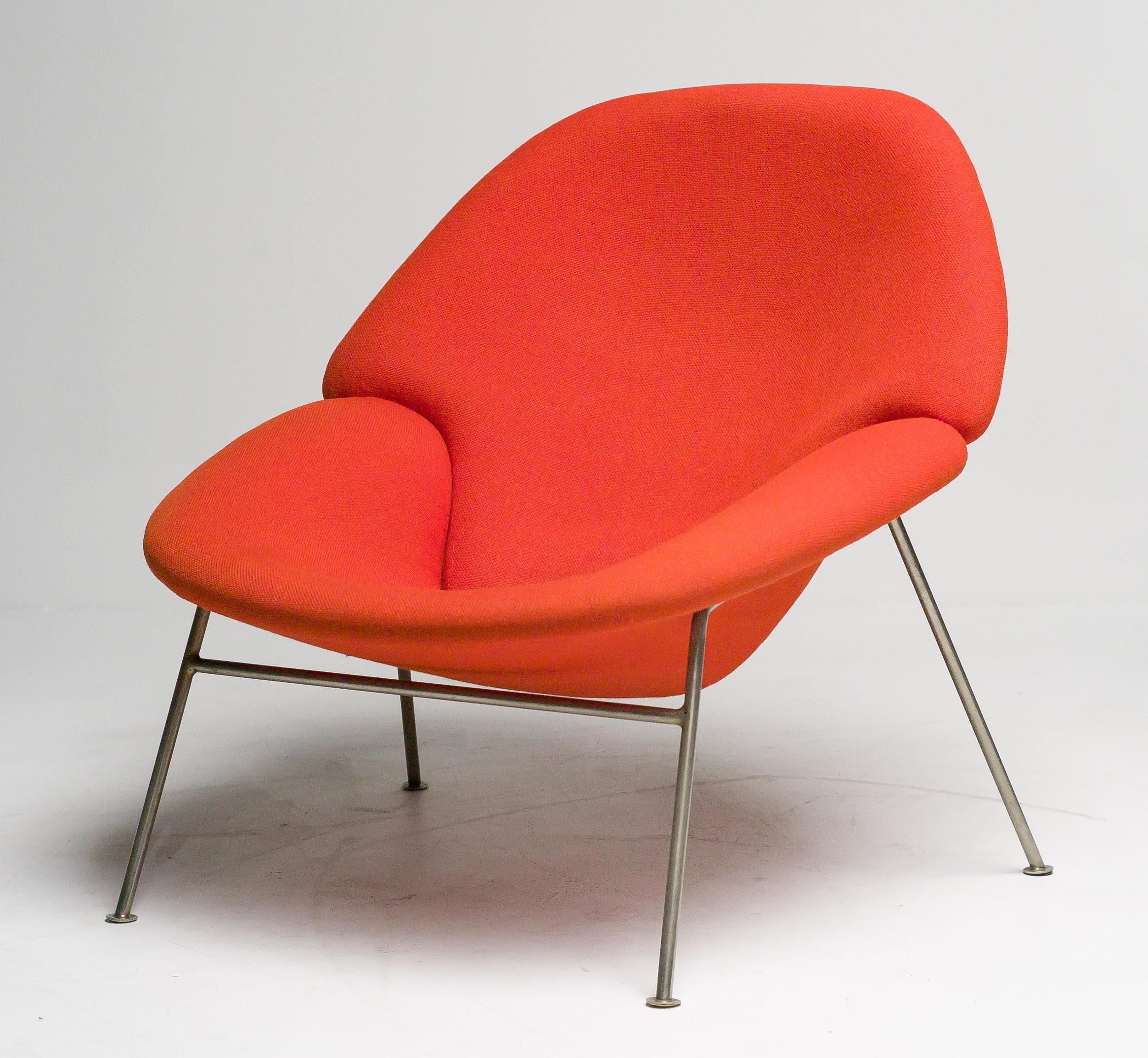 Plated Pierre Paulin F555 Lounge Chair