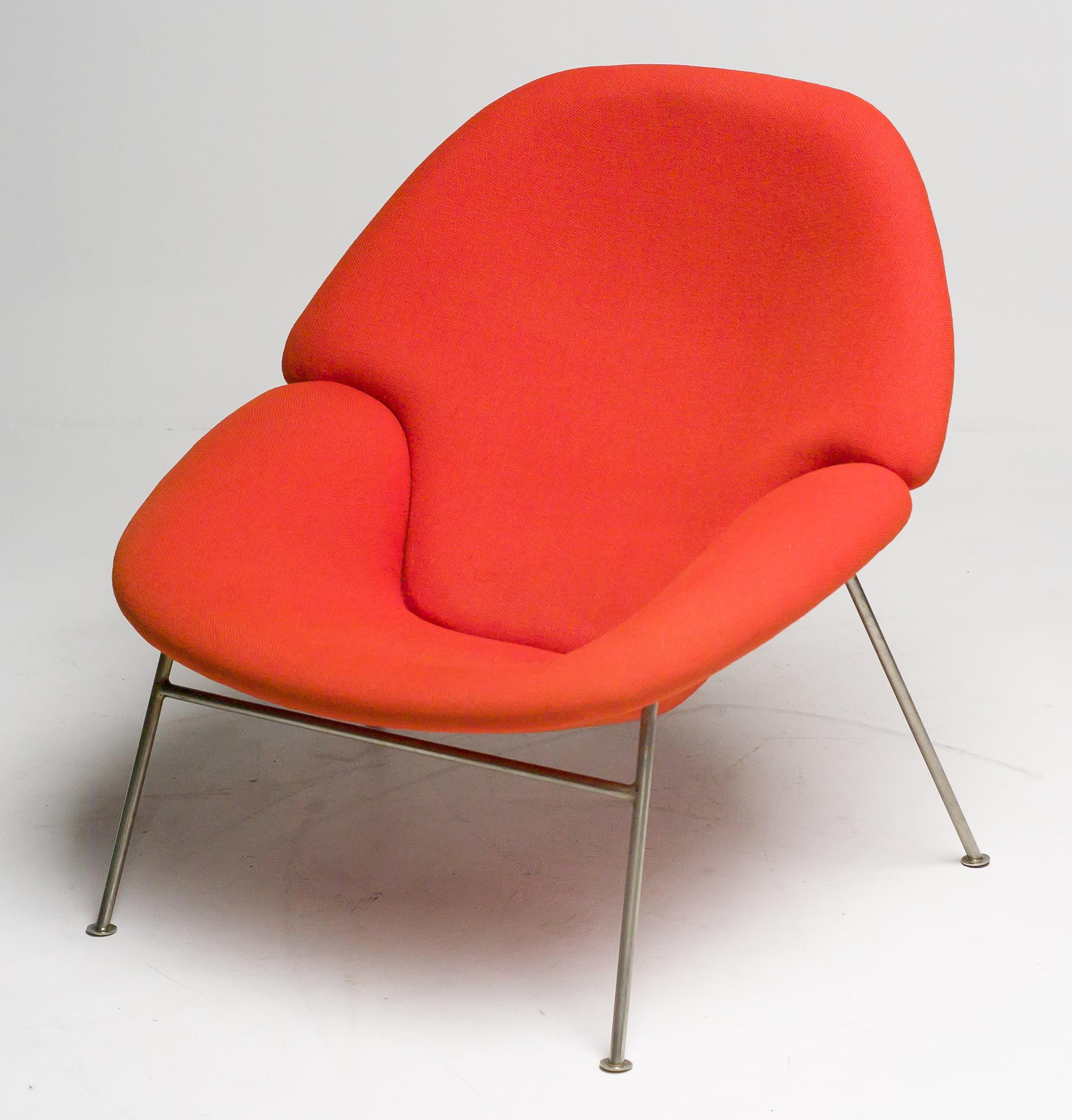 Pierre Paulin F555 Lounge Chair In Good Condition In Dronten, NL