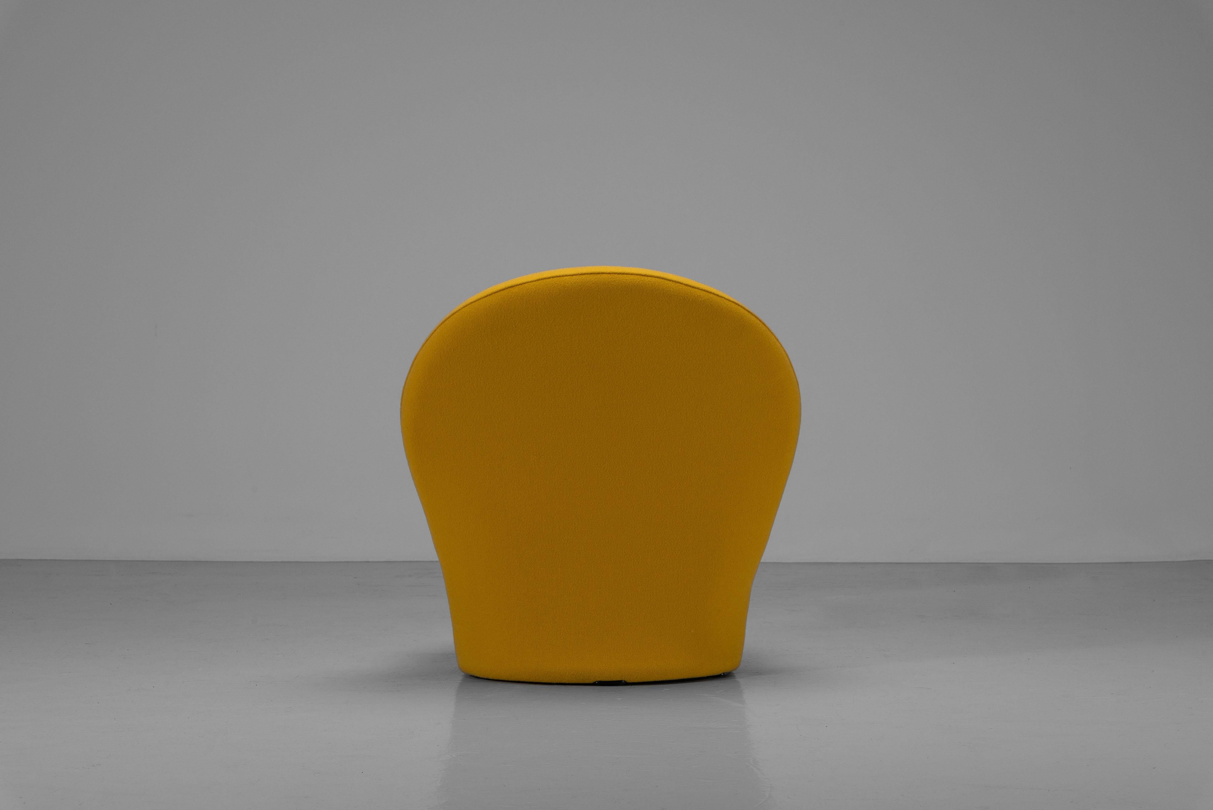 Pierre Paulin F572 lounge chair Artifort Netherlands 1967 For Sale 5