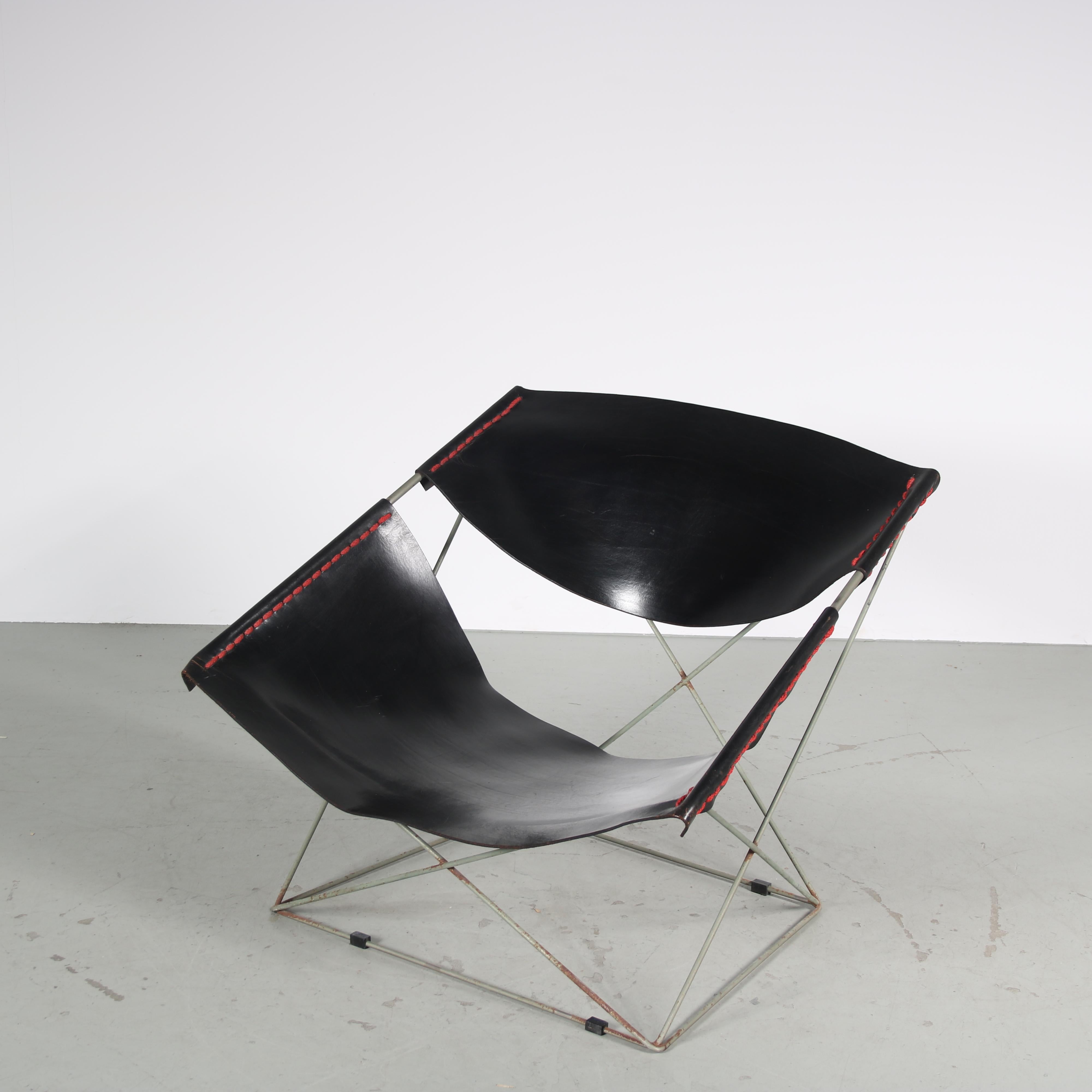 Dutch Pierre Paulin F675 “Butterfly” Chair by Artifort, Netherlands 1960 For Sale
