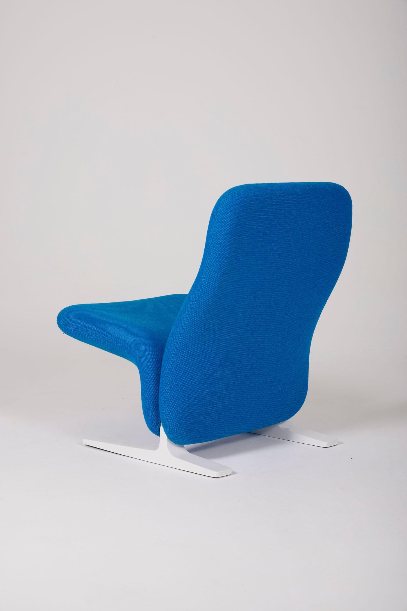 Textile Pierre Paulin F780 armchair For Sale