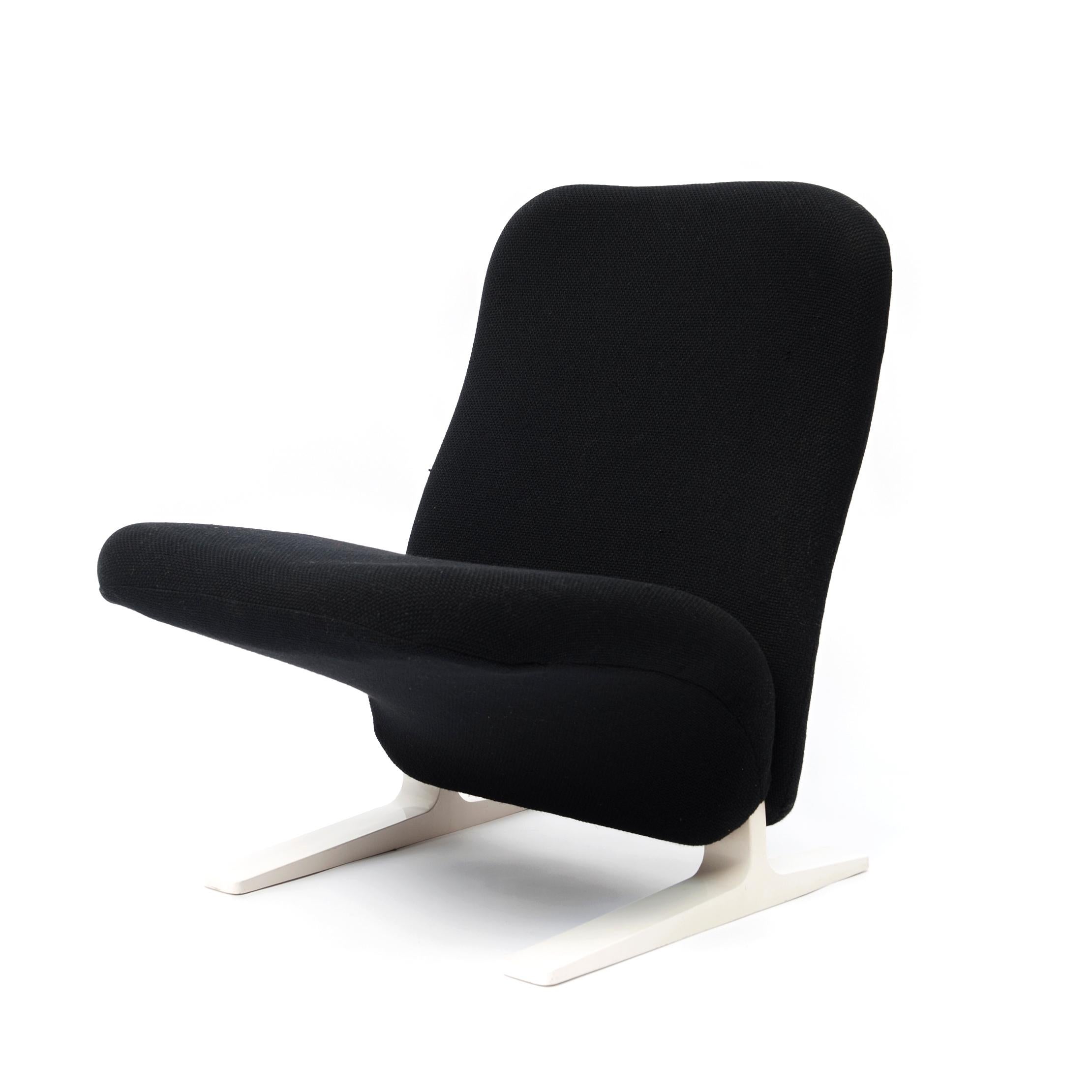 Mid-Century Modern Pierre Paulin F780 