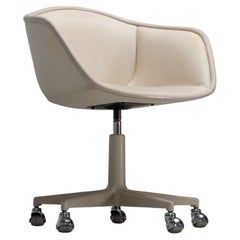 Pierre Paulin F7852 desk chair by Artifort 1968