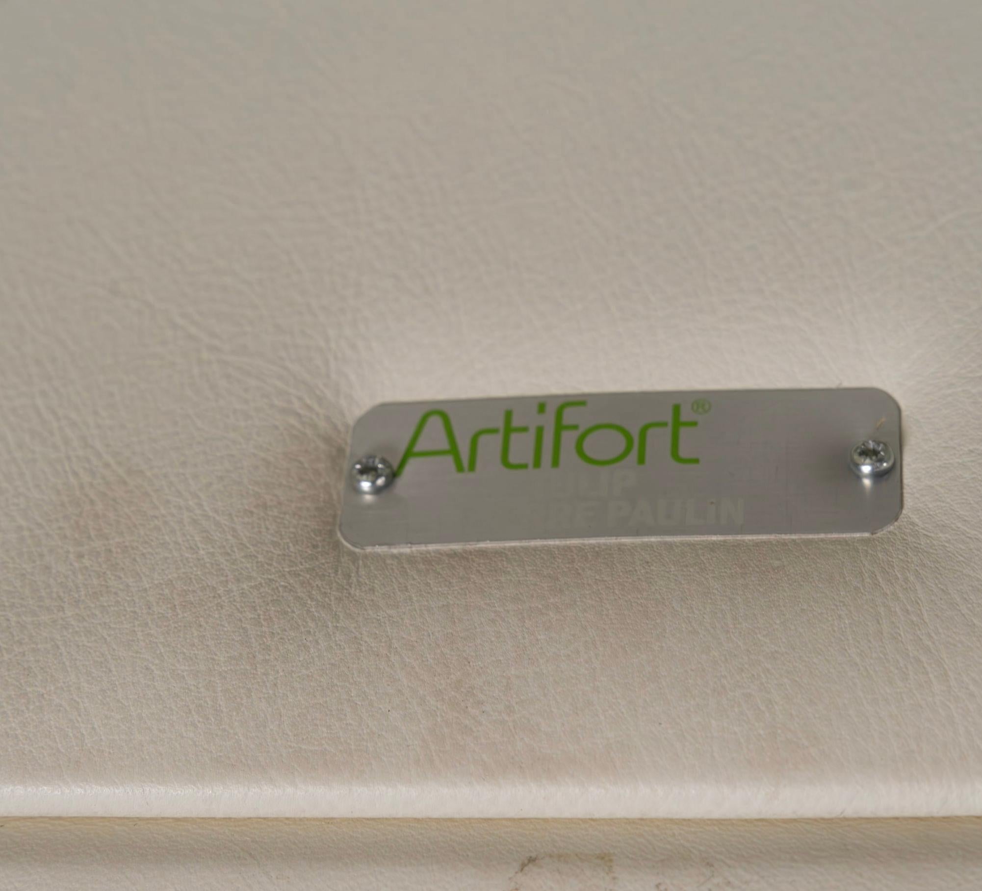Pierre Paulin for Artifort Big Tulip Chair in White Leather For Sale 3