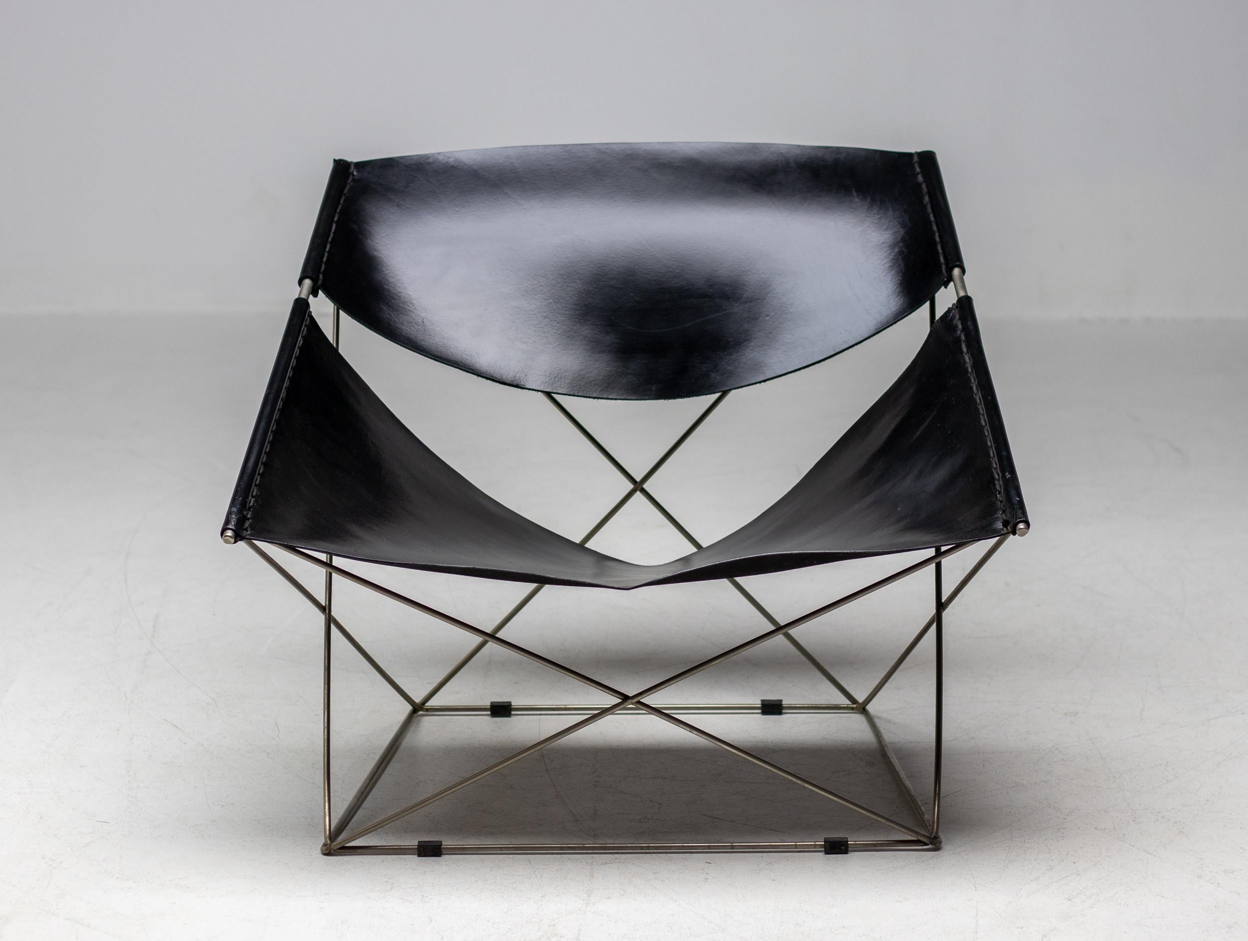 Pierre Paulin for Artifort 'Butterfly' Chair in Original Black Leather 5