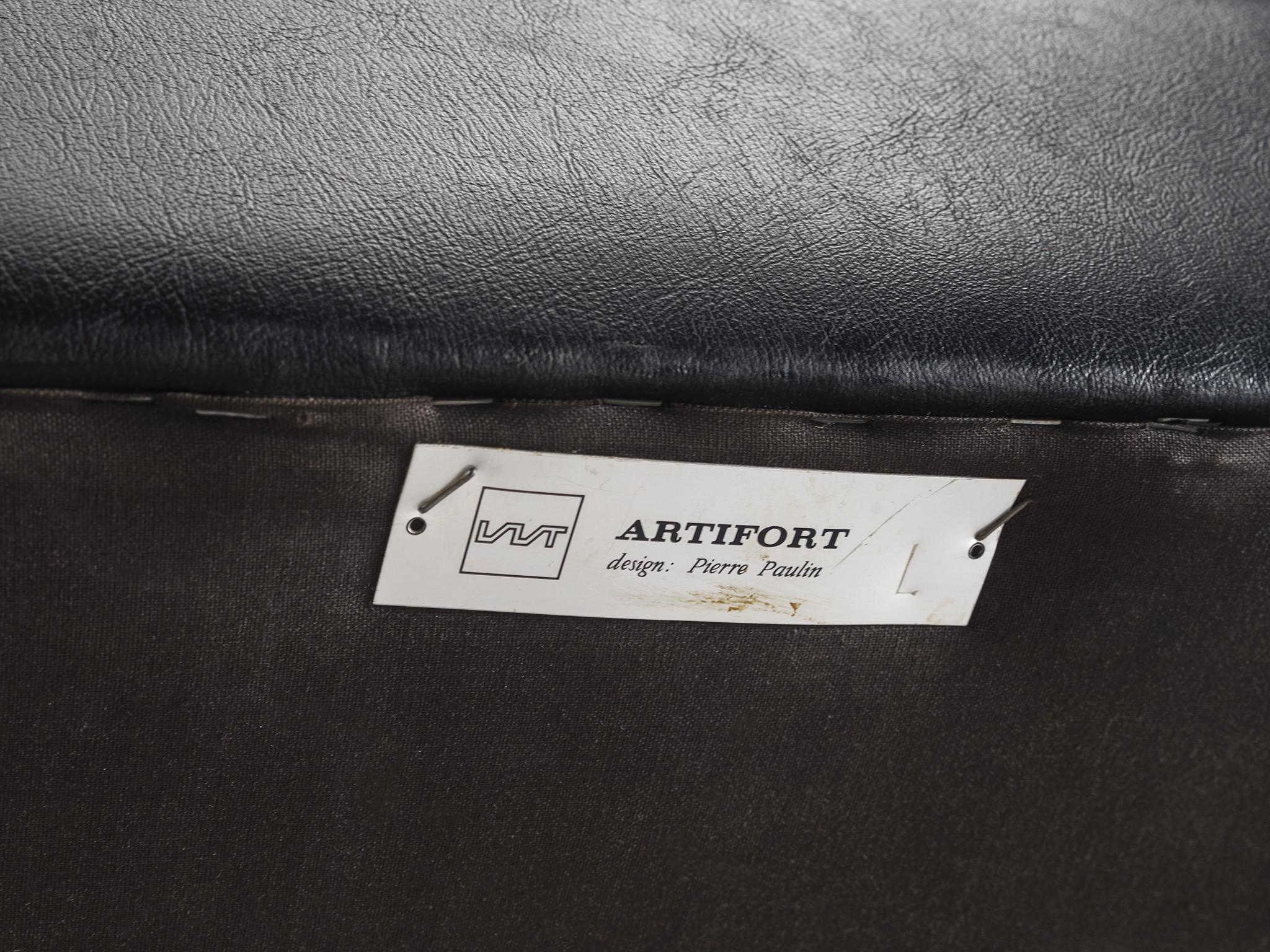 Pierre Paulin for Artifort Lounge Chair in Black Leather  For Sale 1