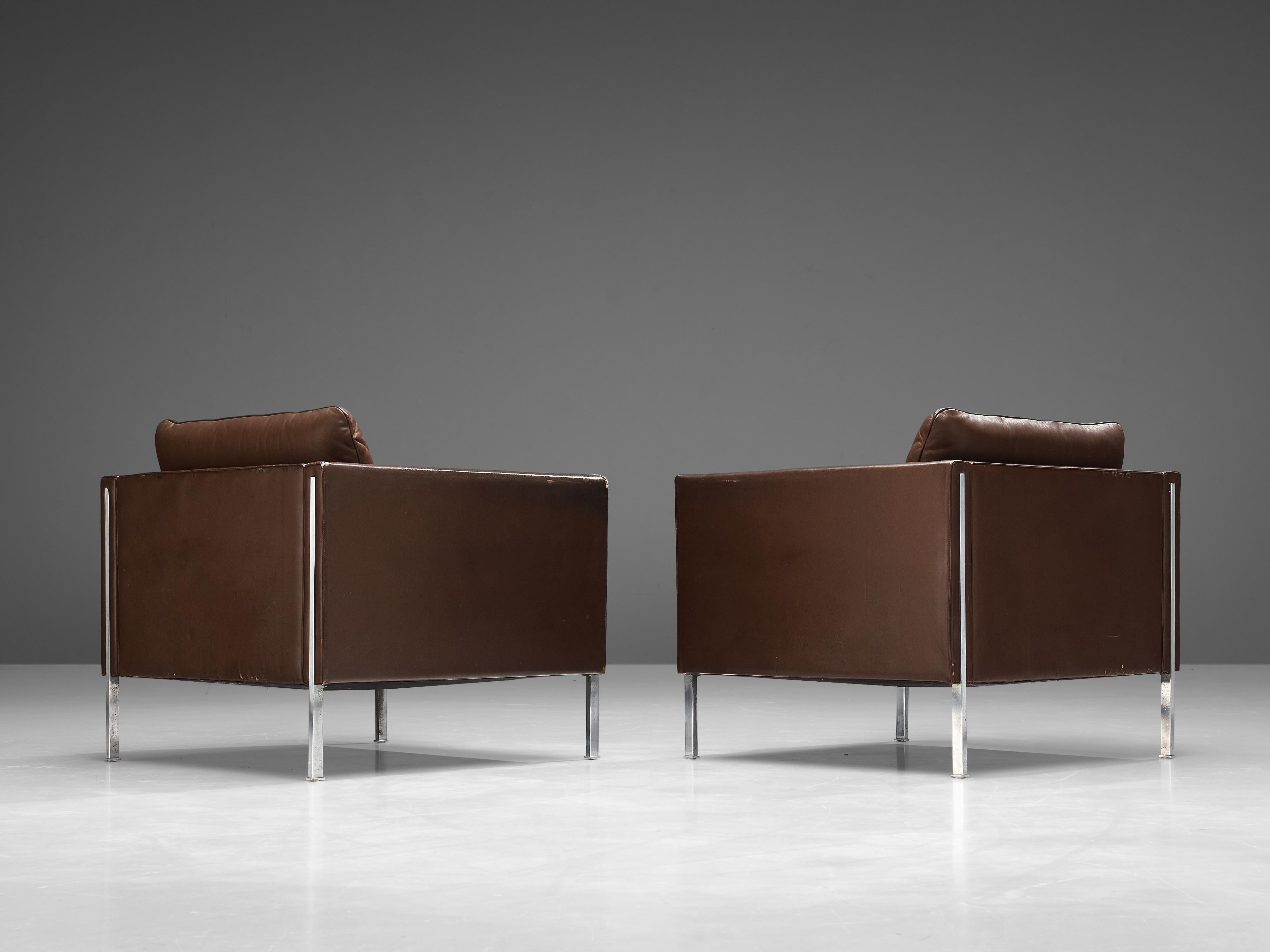 Dutch Pierre Paulin for Artifort Pair of Armchairs Model '442' in Brown Leather For Sale