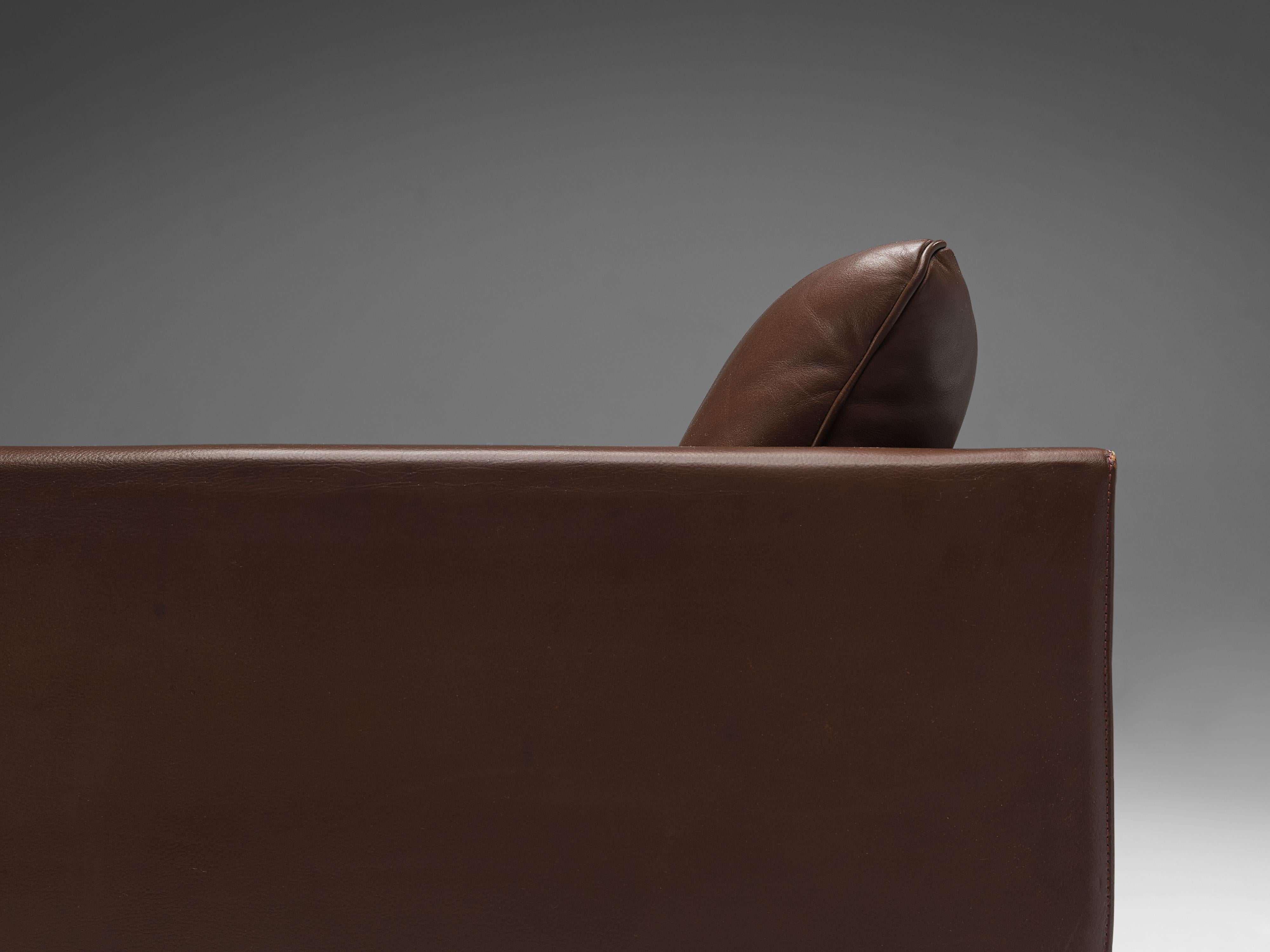 Pierre Paulin für Artifort Sesselpaar Modell '442' aus braunem Leder (Stahl) im Angebot