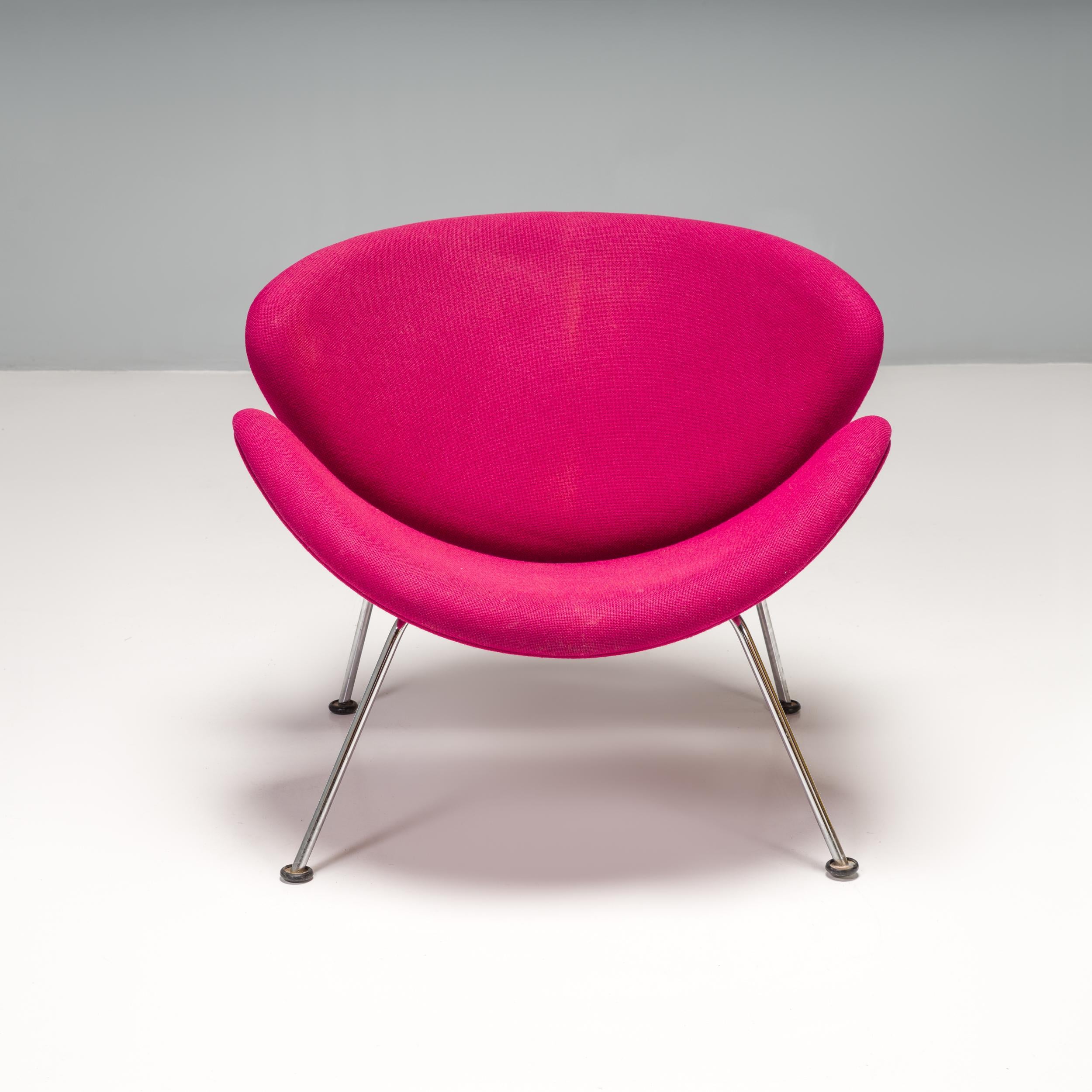 Dutch Pierre Paulin for Artifort Pink Orange Slice Armchair For Sale