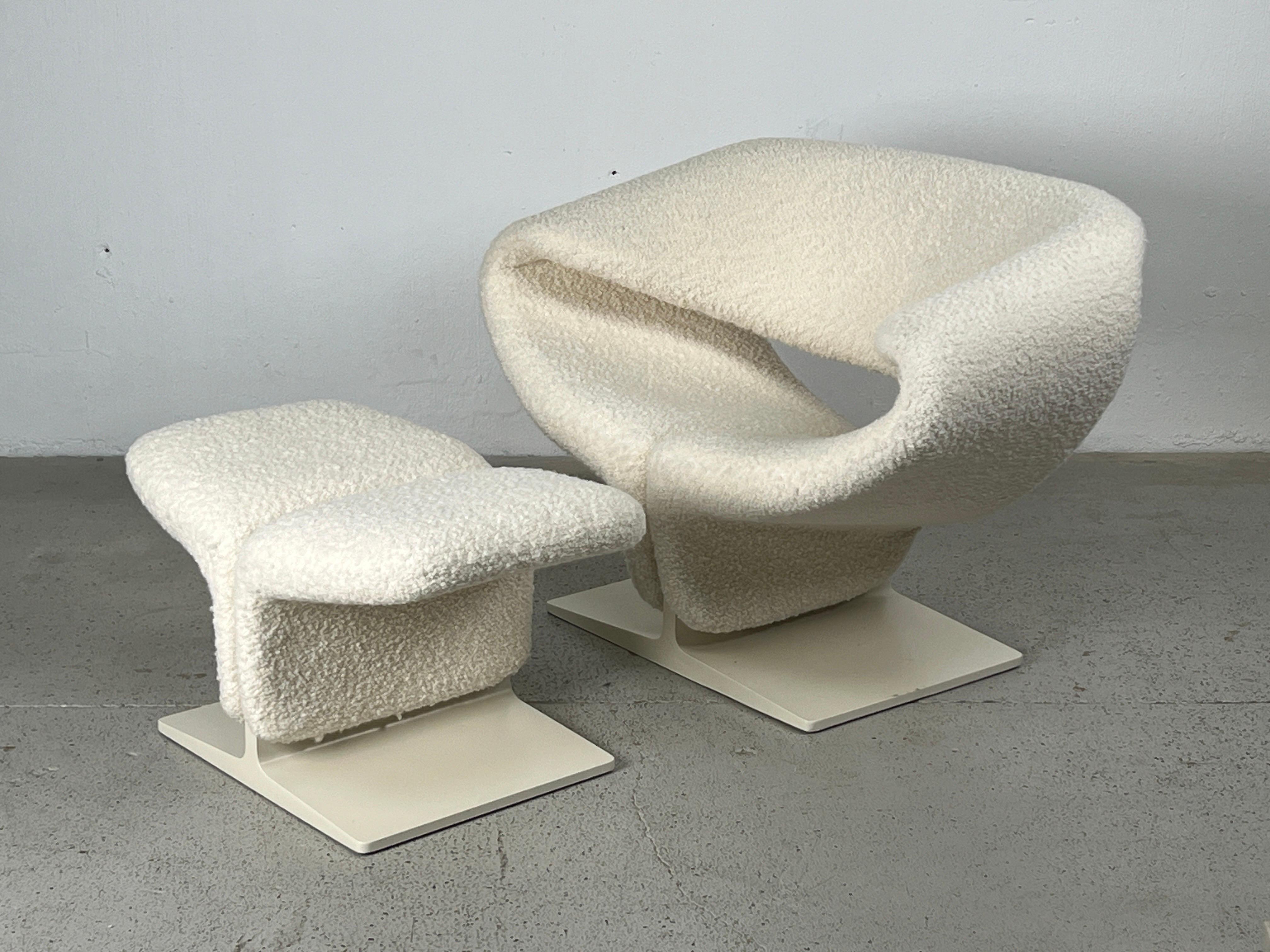 Pierre Paulin für Artifort Ribbon Chair und Ottomane  im Zustand „Gut“ im Angebot in Dallas, TX