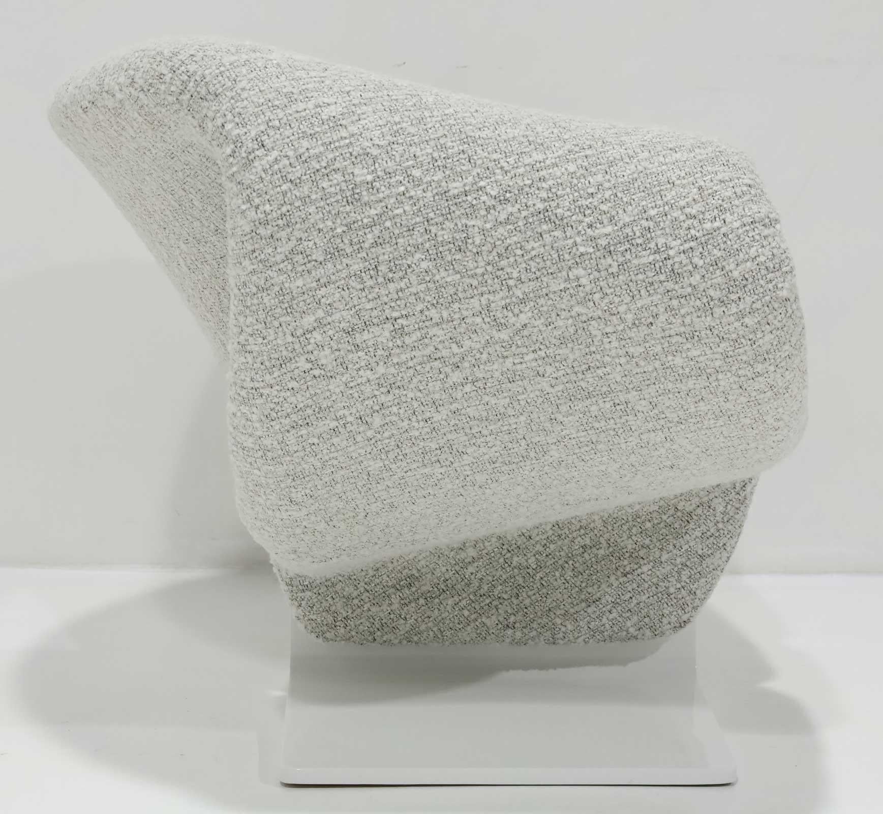 La chaise ruban Pierre Paulin pour Artifort est Pierre Frey Boucle' Bon état à Dallas, TX