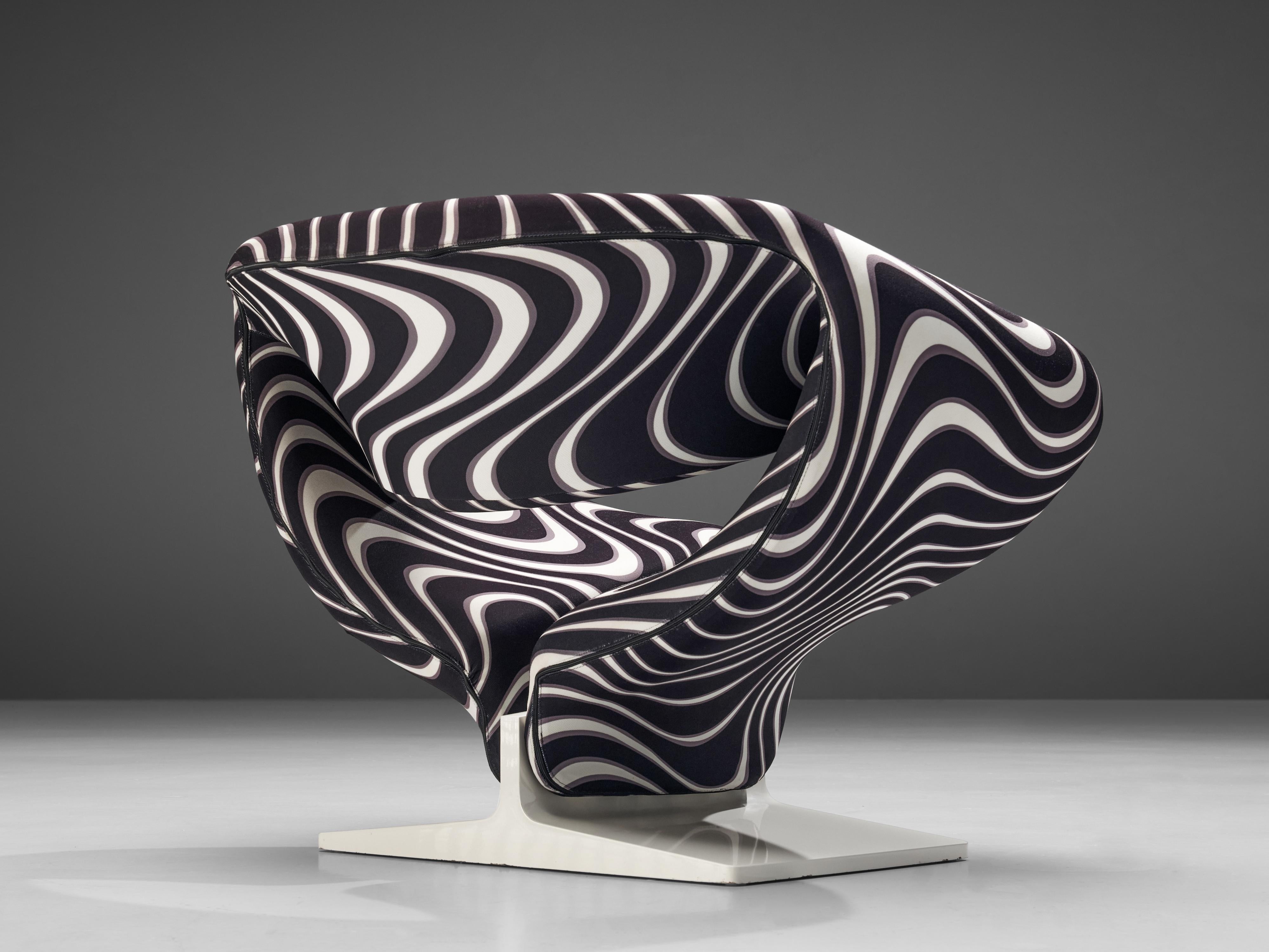 Dutch Pierre Paulin for Artifort ‘Ribbon’ Lounge Chair in Original Upholstery