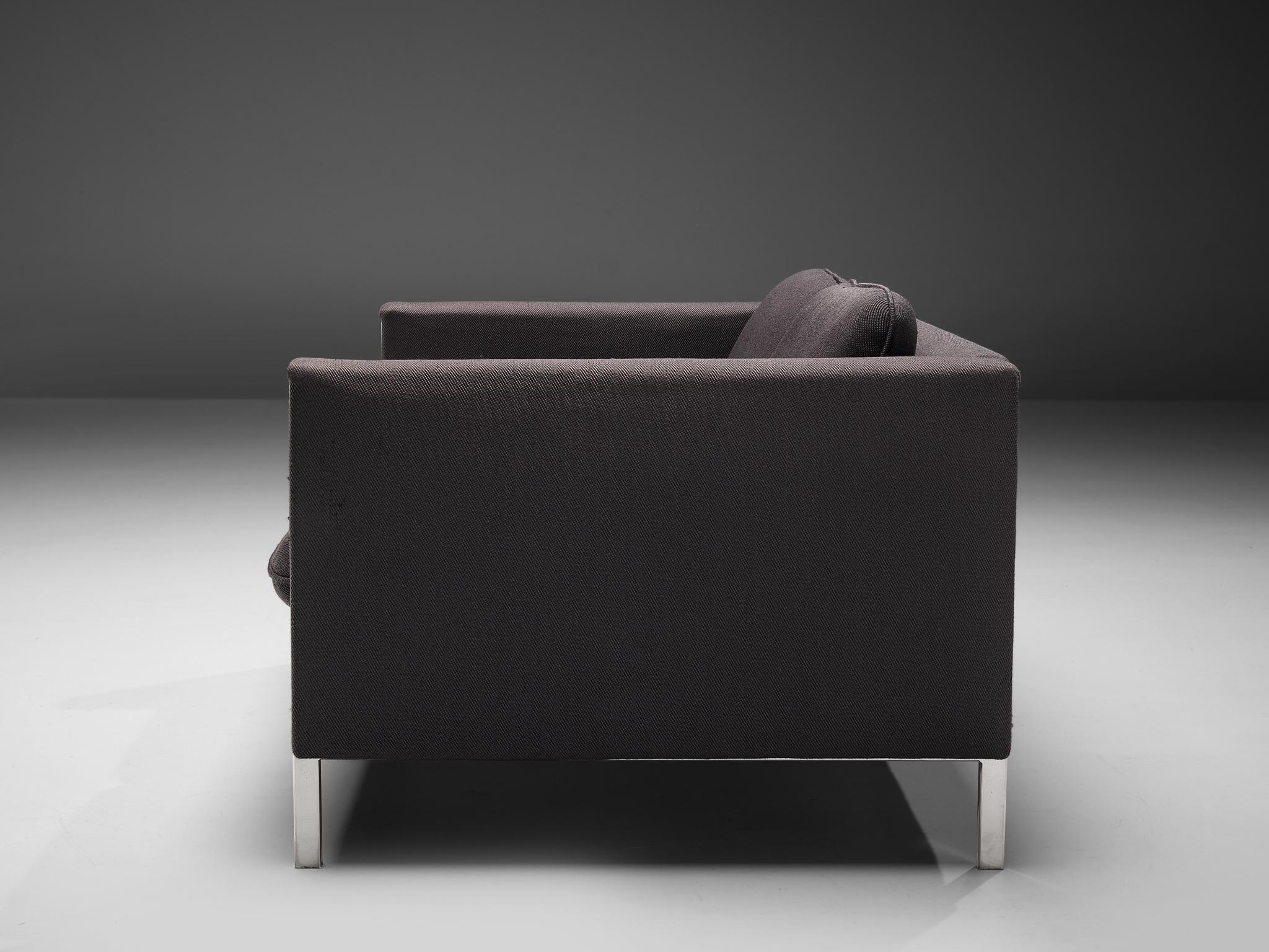 Pierre Paulin for Artifort Sofa in Black Upholstery and Steel For Sale 4