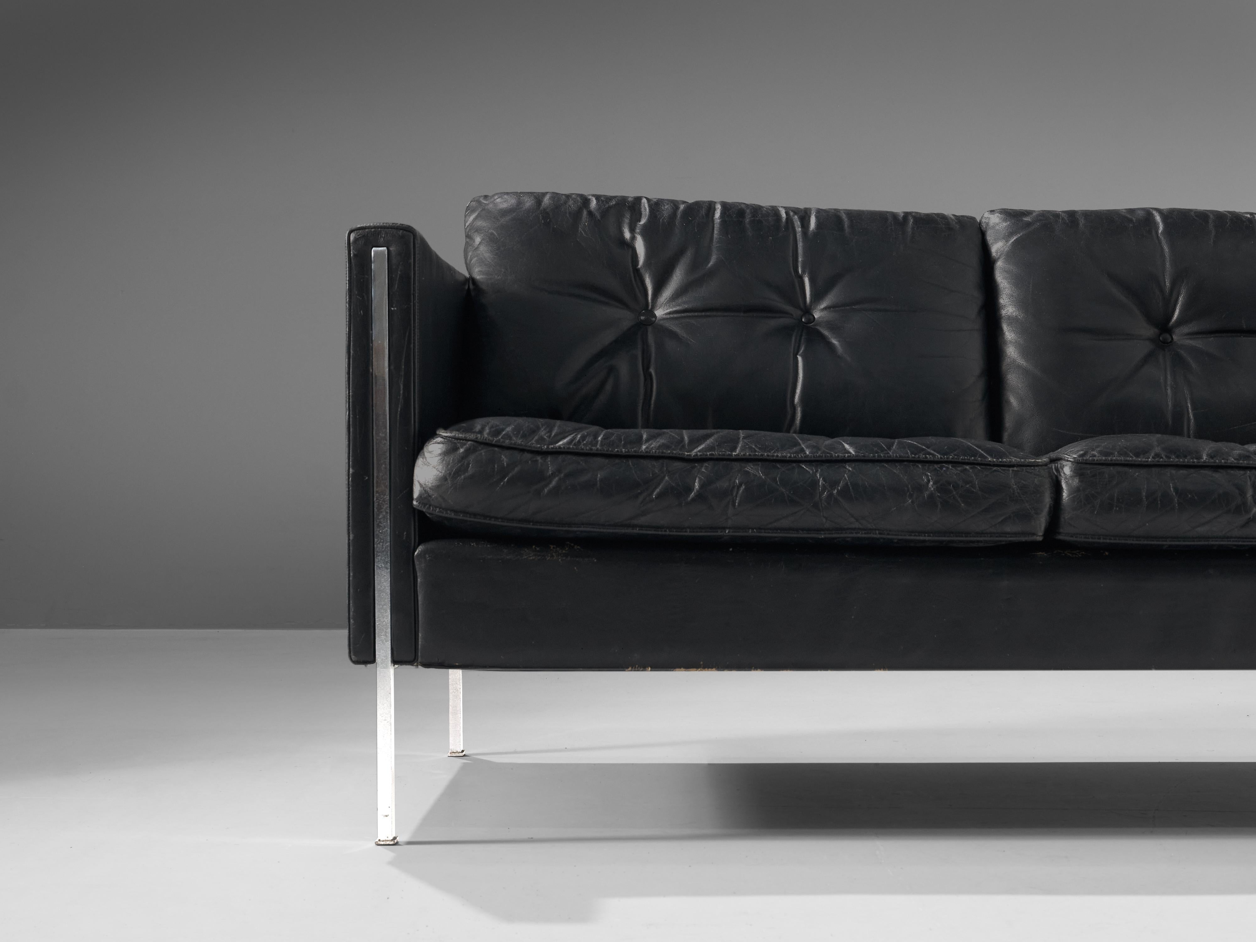 Pierre Paulin for Artifort Sofa in Black Leather In Good Condition In Waalwijk, NL