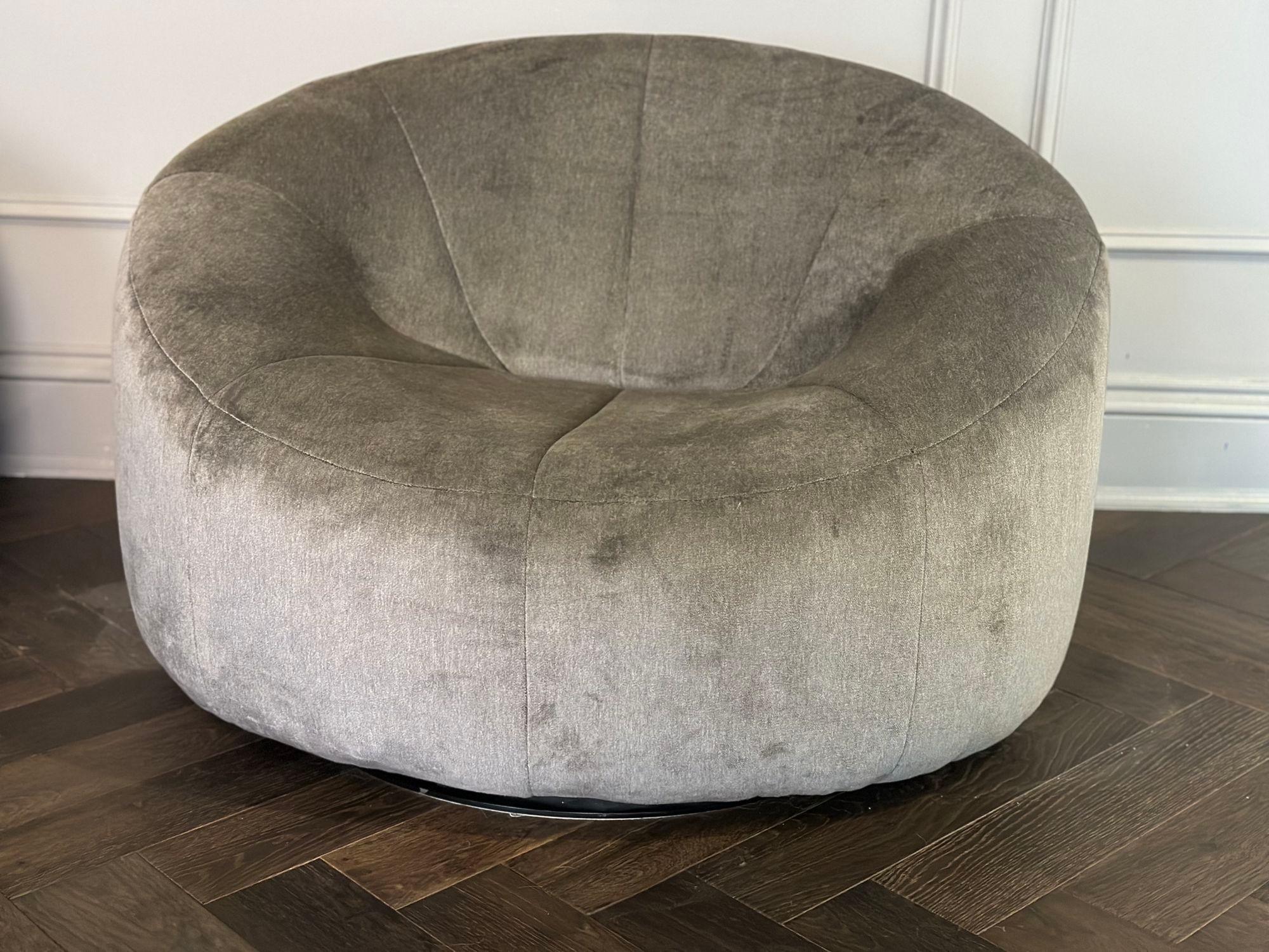 XXIe siècle et contemporain Fauteuils de salon en peau de rose Pierre Paulin pour Ligne Roset, France 2008