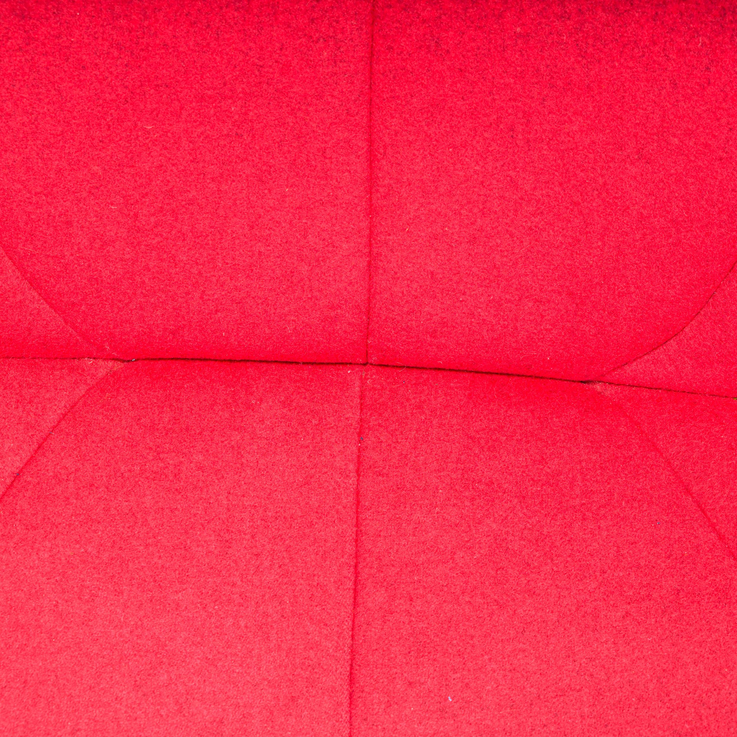 Pierre Paulin für Ligne Roset Rotes Loveseat-Sofa aus Pumpkin mit 2 Etagen und rotem Stoff (21. Jahrhundert und zeitgenössisch) im Angebot