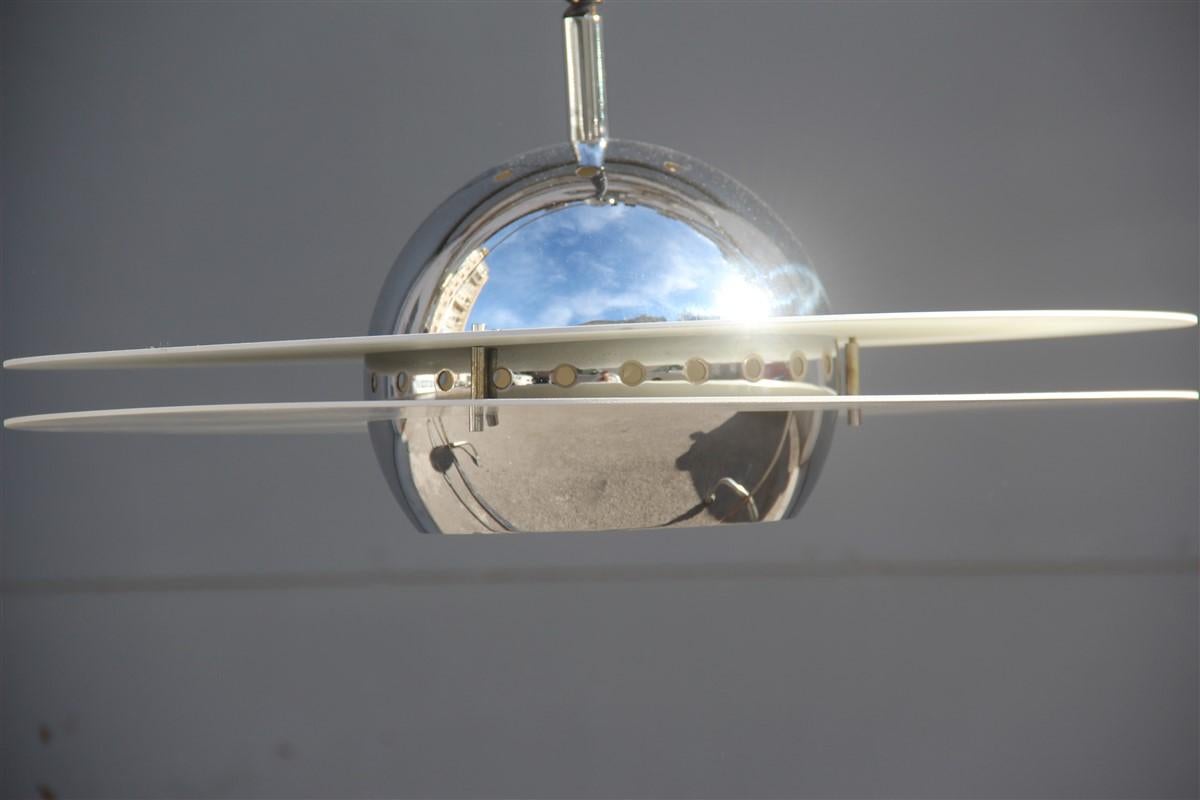  Lampada da soffitto francese bianca argento rotonda Ufo design Pop Art, 1960.