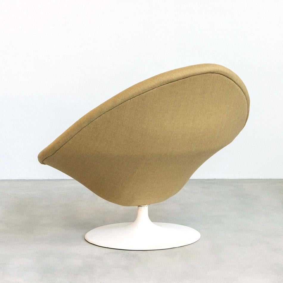 Mid-Century Modern Pierre Paulin Globe Lounge Chair in Khaki Wool for Artifort, Netherlands