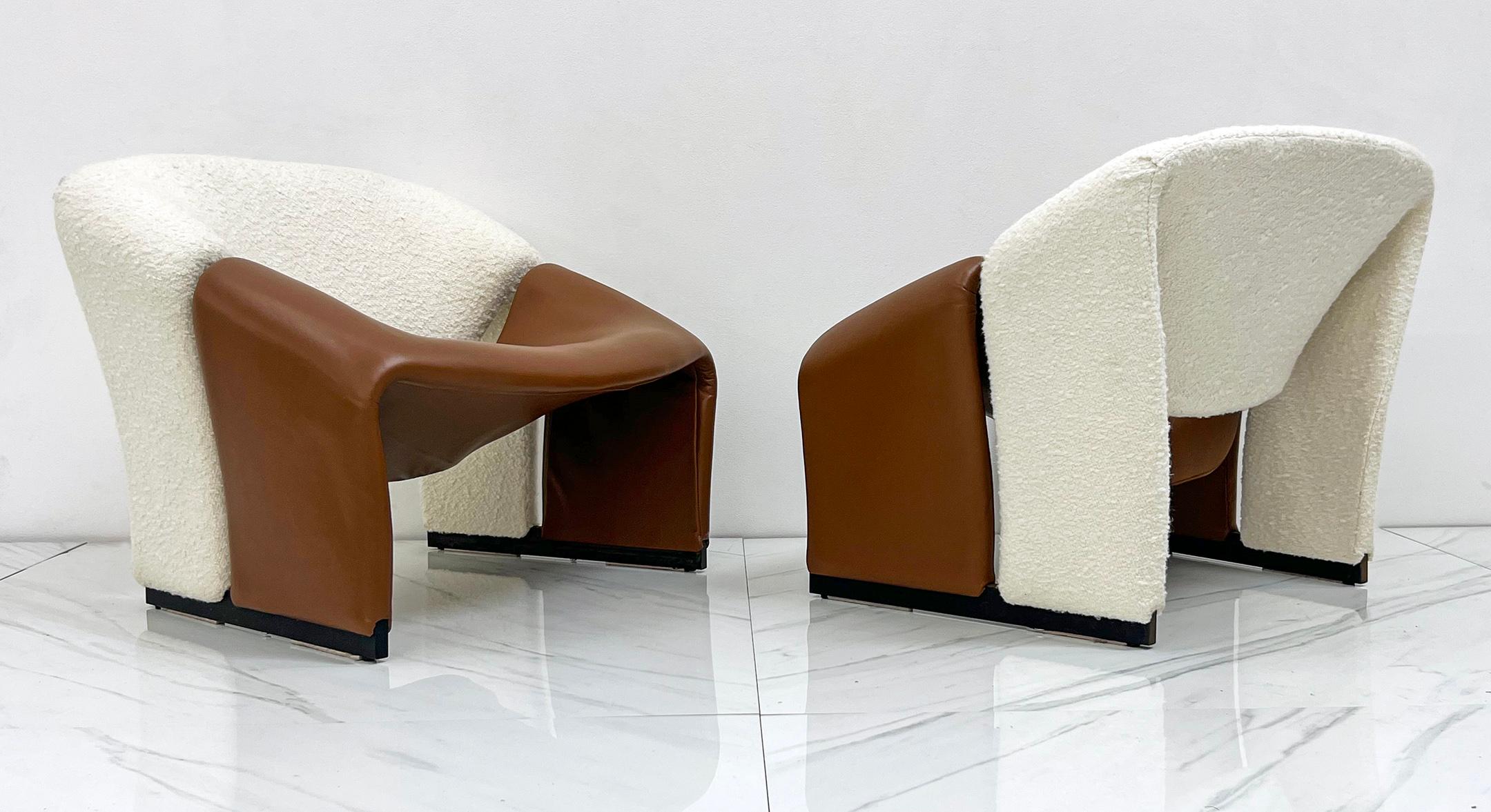 1st Edition Pierre Paulin Groovy Chairs, Artifort F580, Ivory Boucle and Leather In Good Condition In Culver City, CA